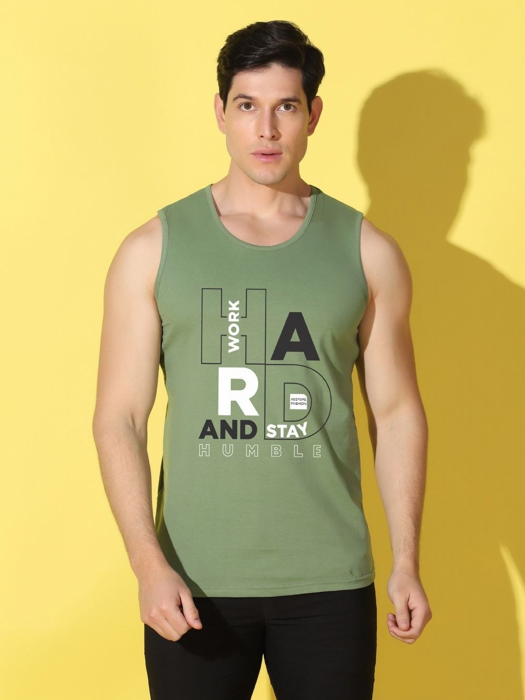 

WOOSTRO Men Typography Printed Slim Fit T-shirt, Green