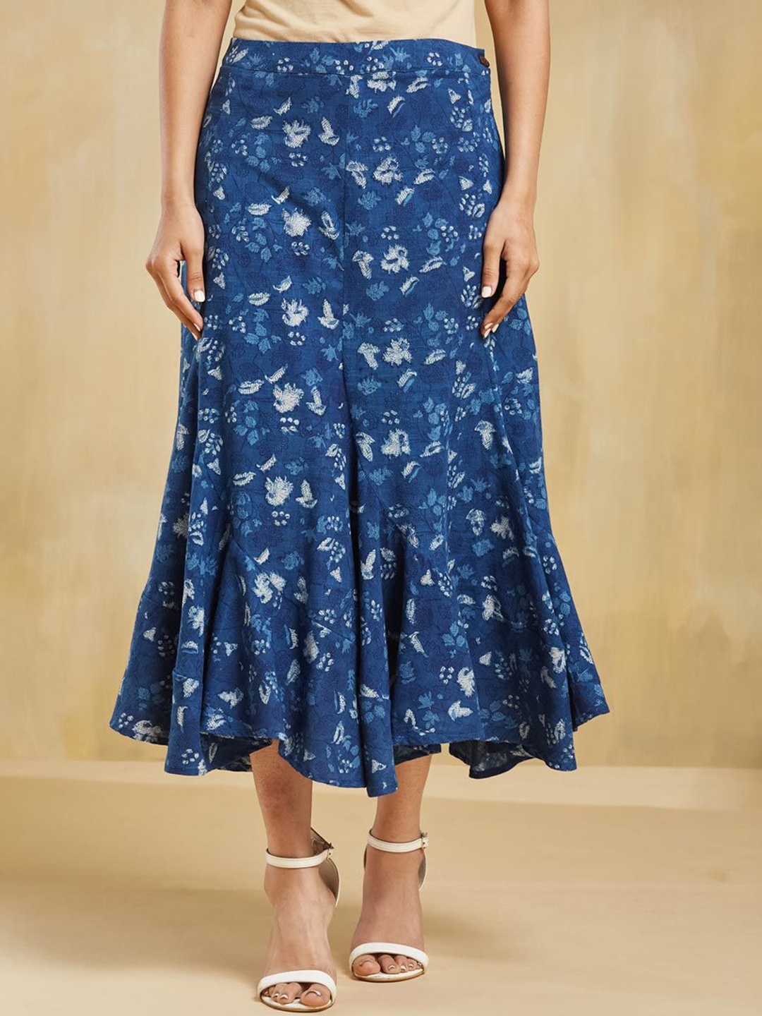 

Fabindia Hand Block Printed Cotton Midi Skirt, Blue