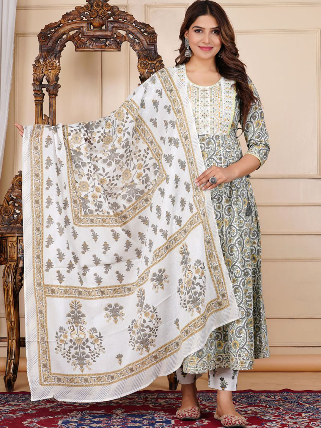 

k d fab Women Floral Embroidered Regular Mirror Work Pure Cotton Kurta with Trousers & With Dupatta, Grey