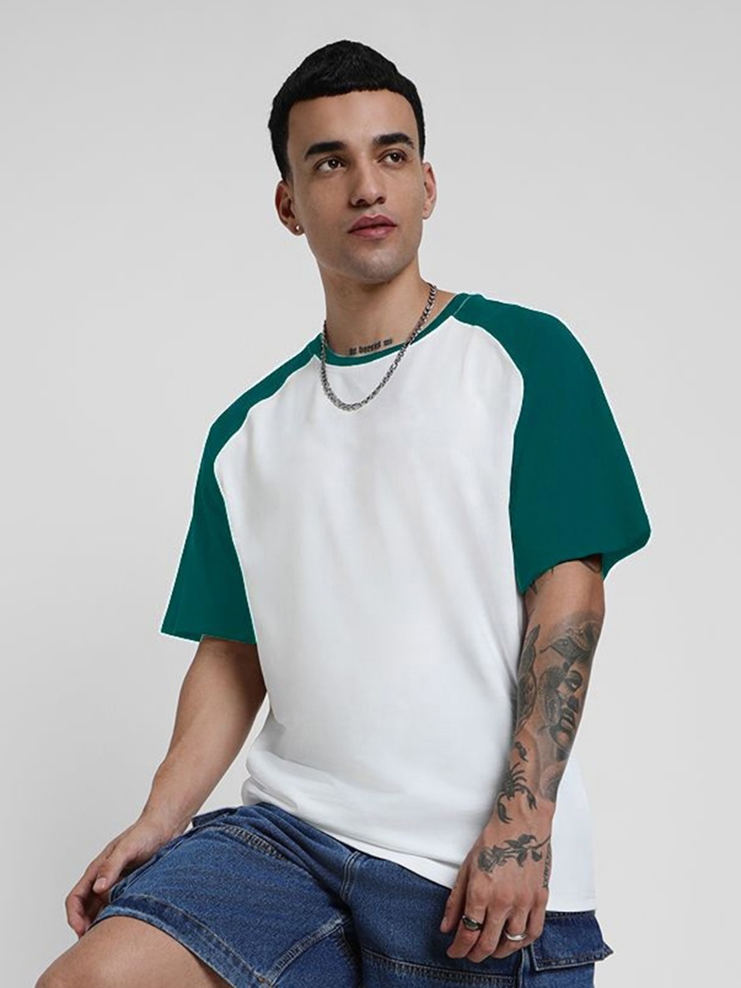 

TOGS & TERRE Men Colourblocked Organic Cotton T-shirt, Multi