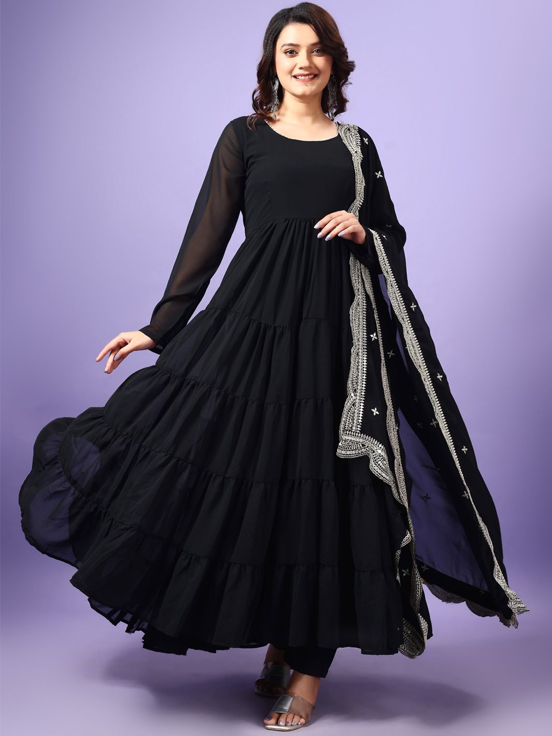 

Anara Tiered Kurta with Trousers & With Dupatta, Black