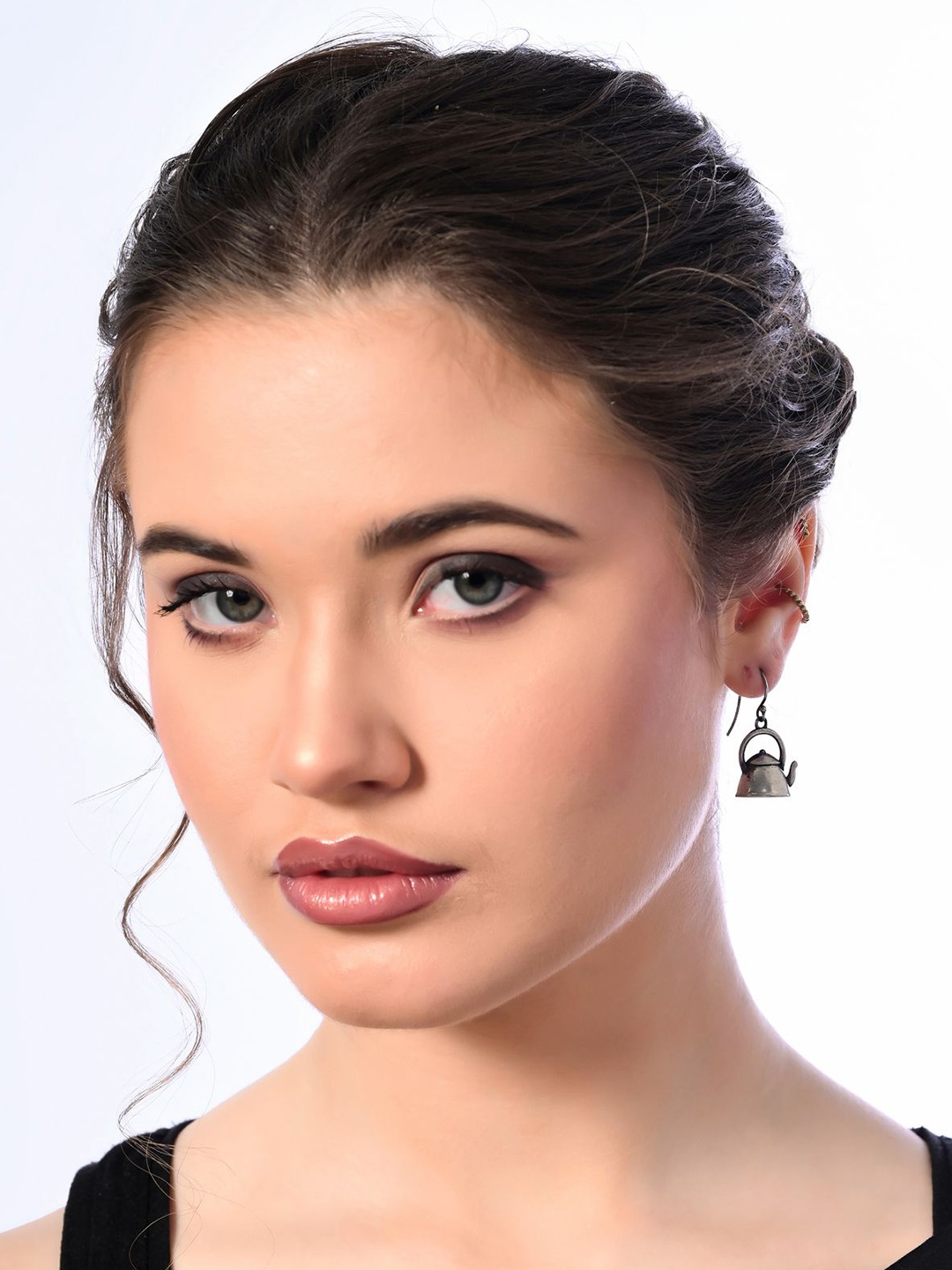 

KINGSIN Classic Jhumkas Earrings, Silver