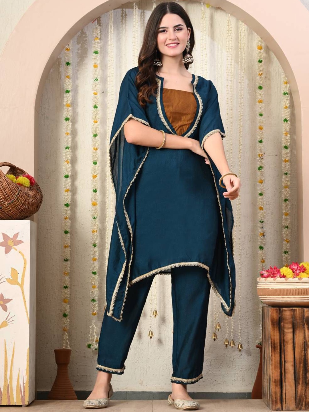 

Myshka Women Regular Gotta Patti Kurta with Trousers, Blue