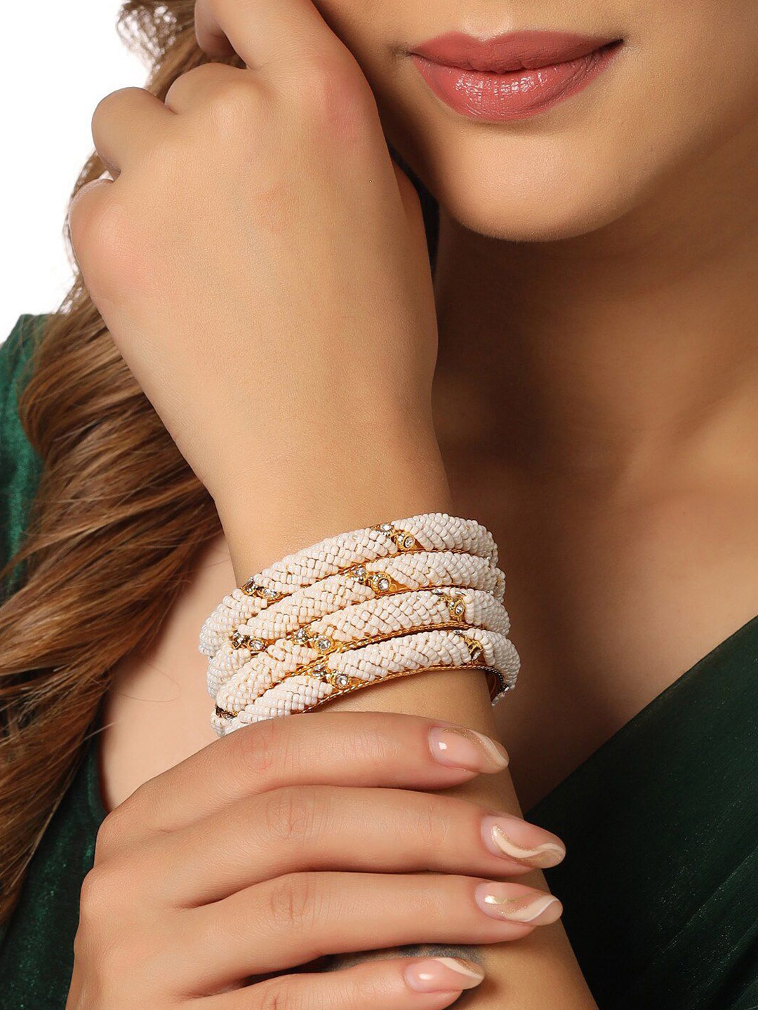 

Anouk Set of 2 Pearl studded Bangles, Gold
