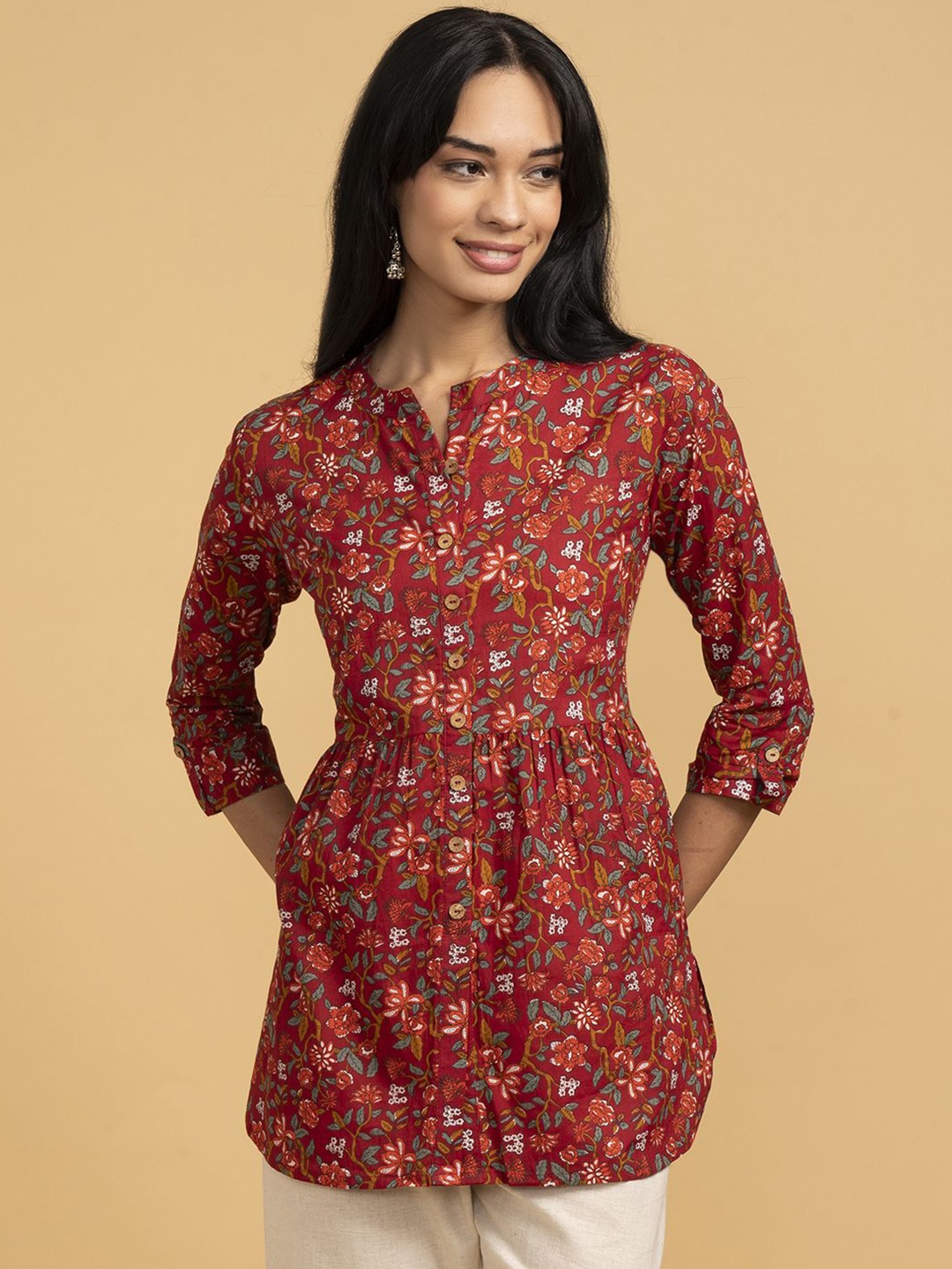 

Saaki Floral Print Mandarin Collar Shirt Style Top, Red
