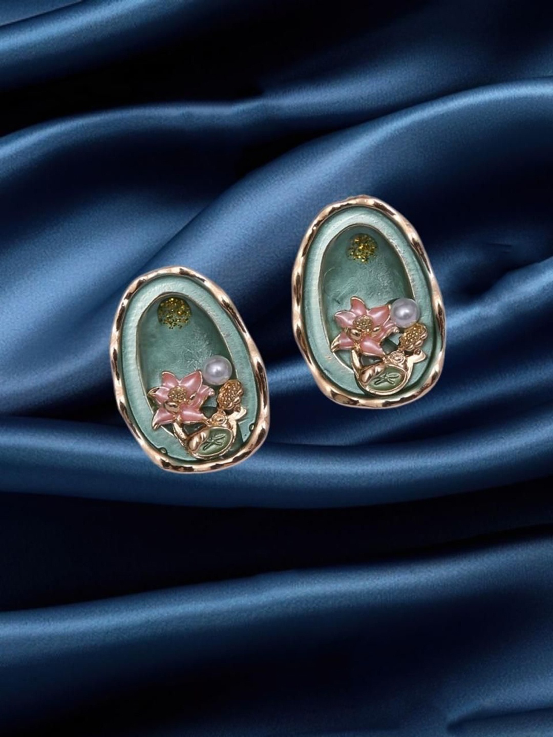 

ADC SHEMONA Oval Studs Earrings, Green