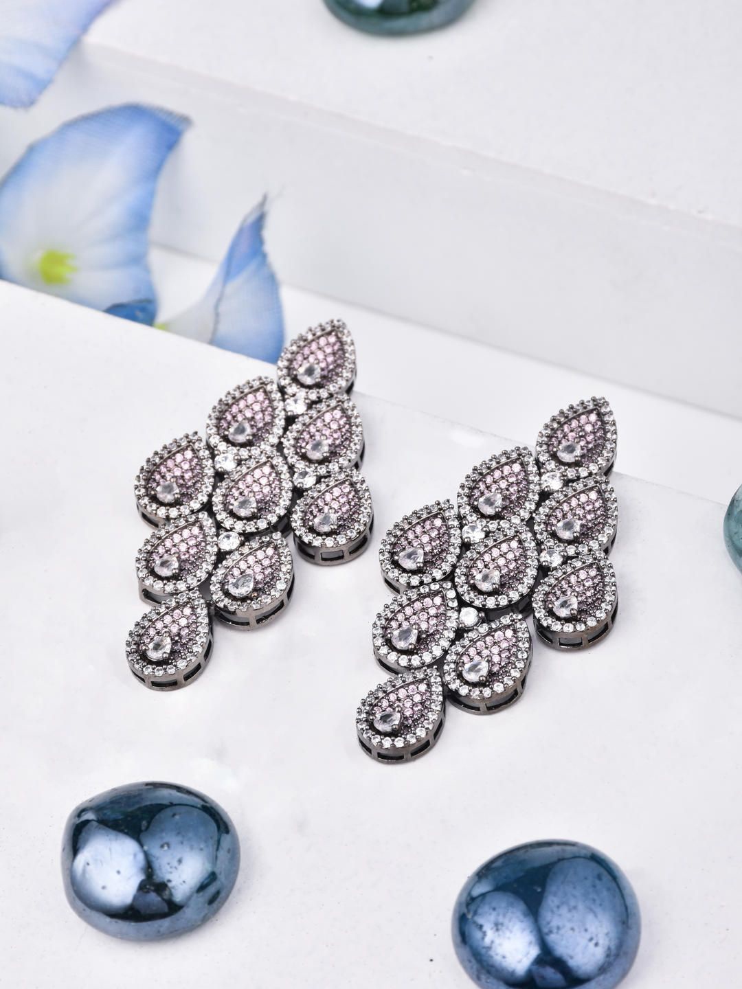 

Reenisaa Leaf Shaped Drop Earrings, Pink