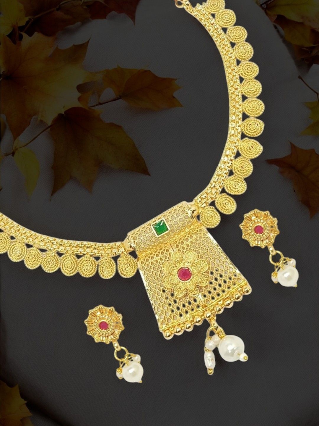 

FEMMIBELLA Gold-Plated Stone-Studded & Beaded Jewellery Set