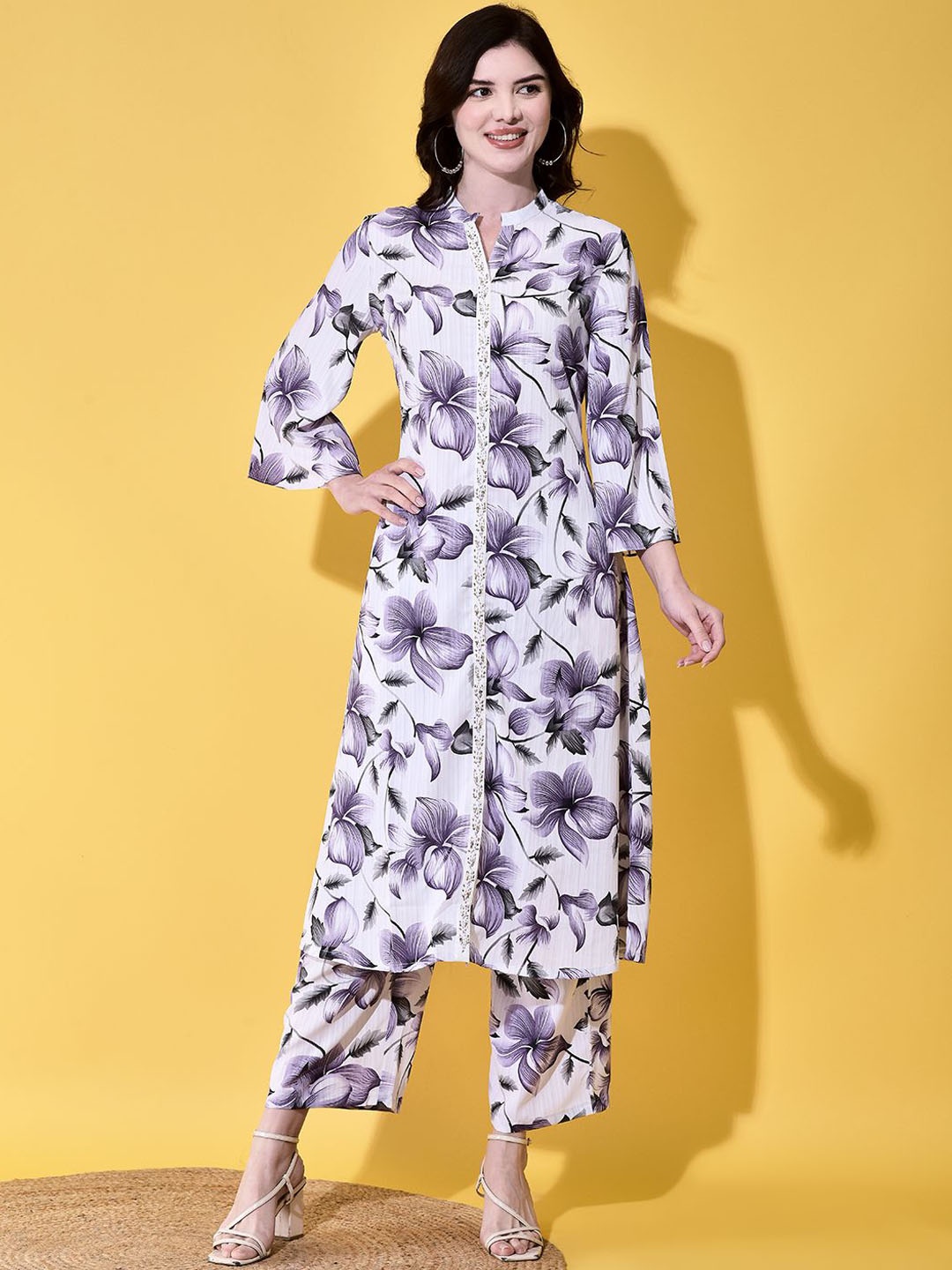

FFU Women Floral Printed Regular Kurta with Trousers, Purple