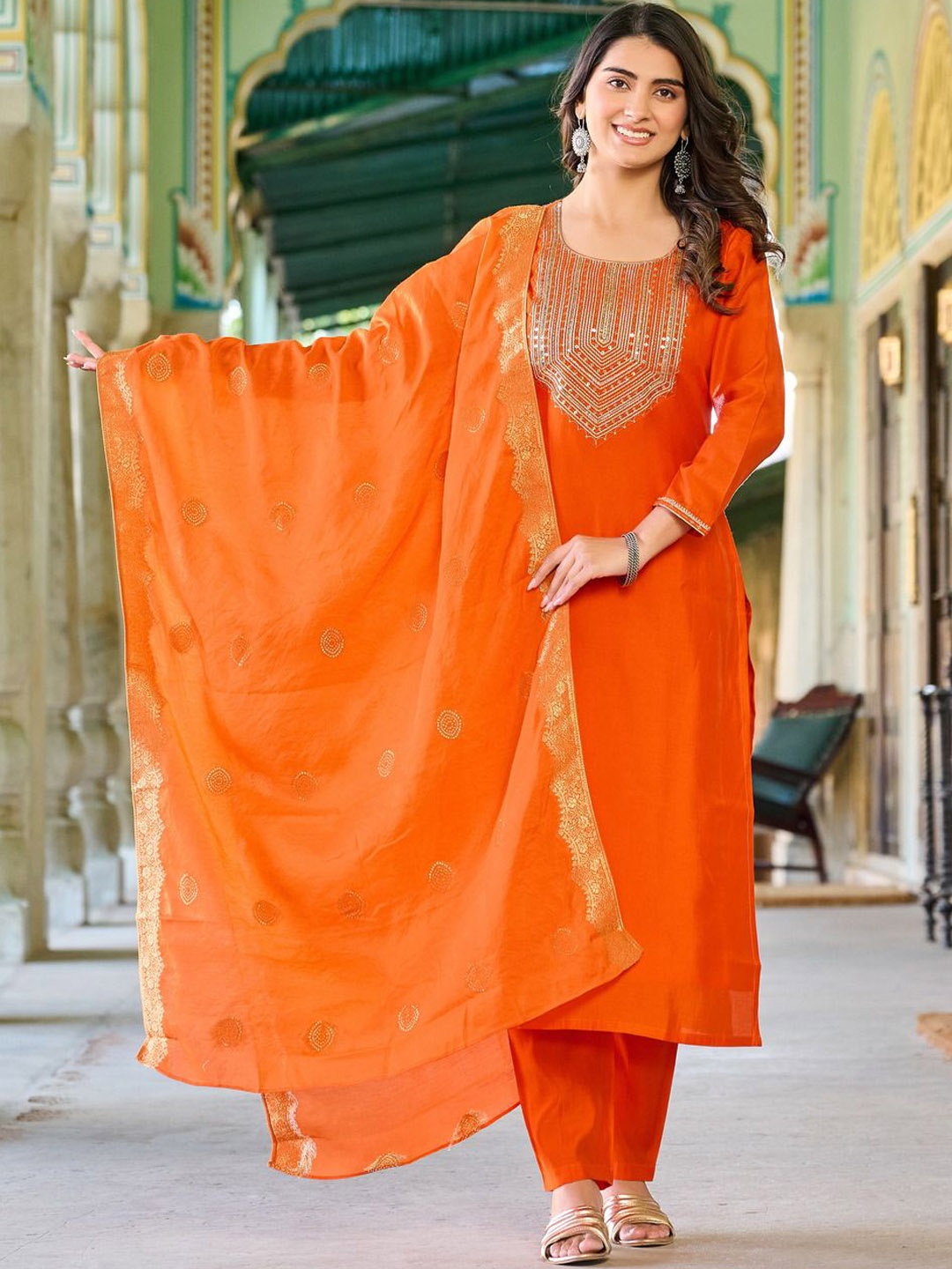 

TWINS LADY Women Ethnic Motifs Yoke Design Regular Thread Work Kurta with Trousers & With Dupatta, Orange