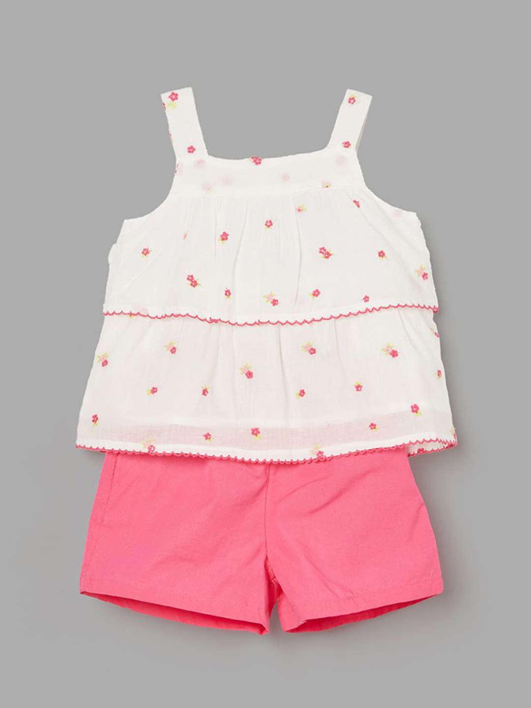 

Juniors by Lifestyle Girls Top with Shorts, White