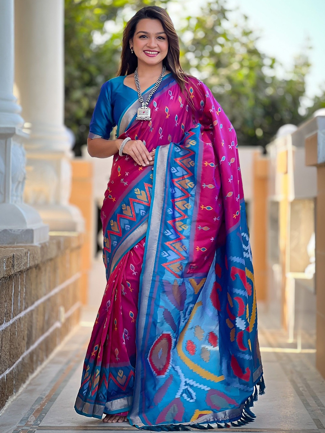 

Mitera Silk Blend Designer Ikat Saree, Magenta