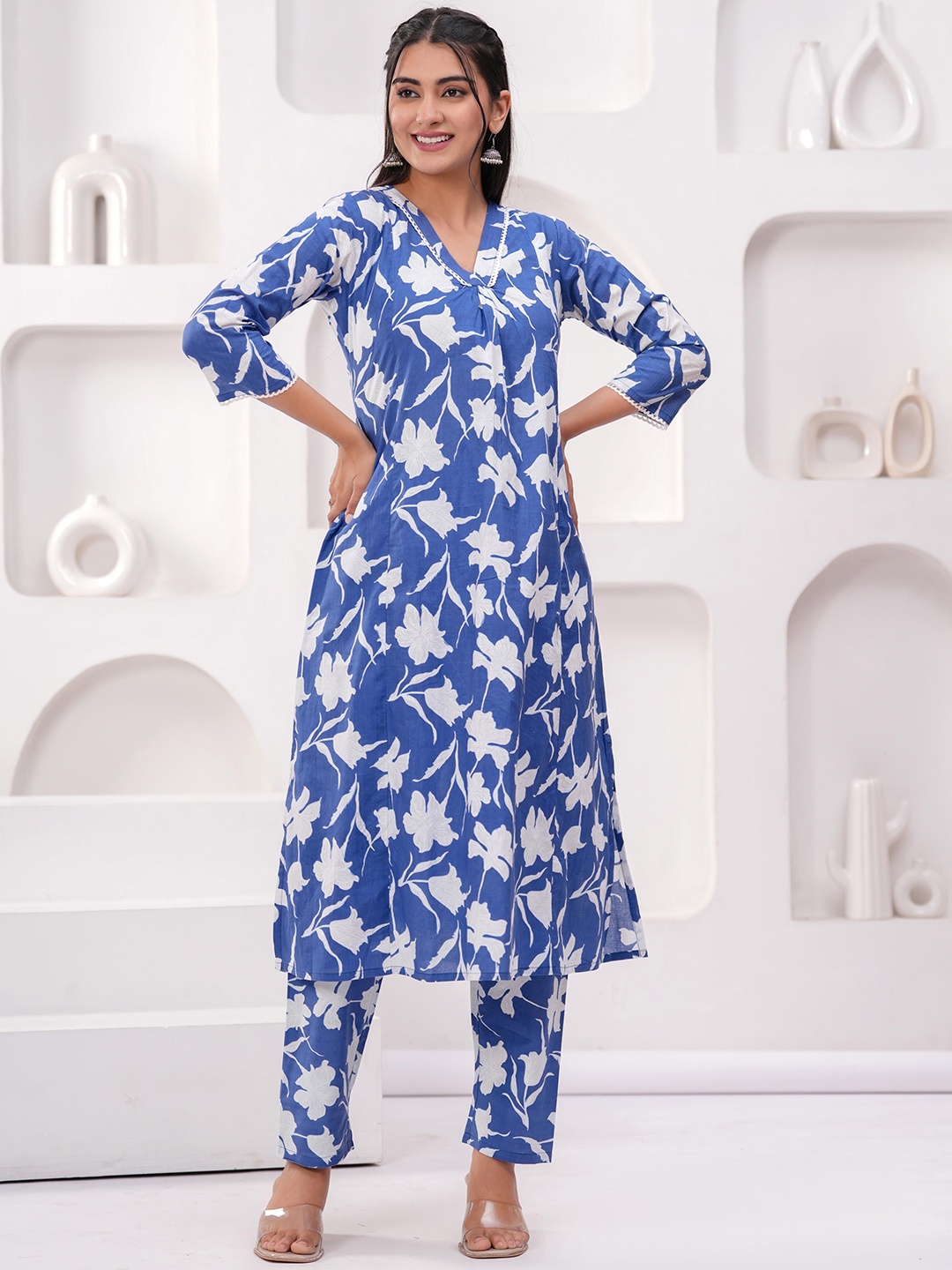 

Nayo Women Printed 2 Piece Cotton Co Ord Set, Blue