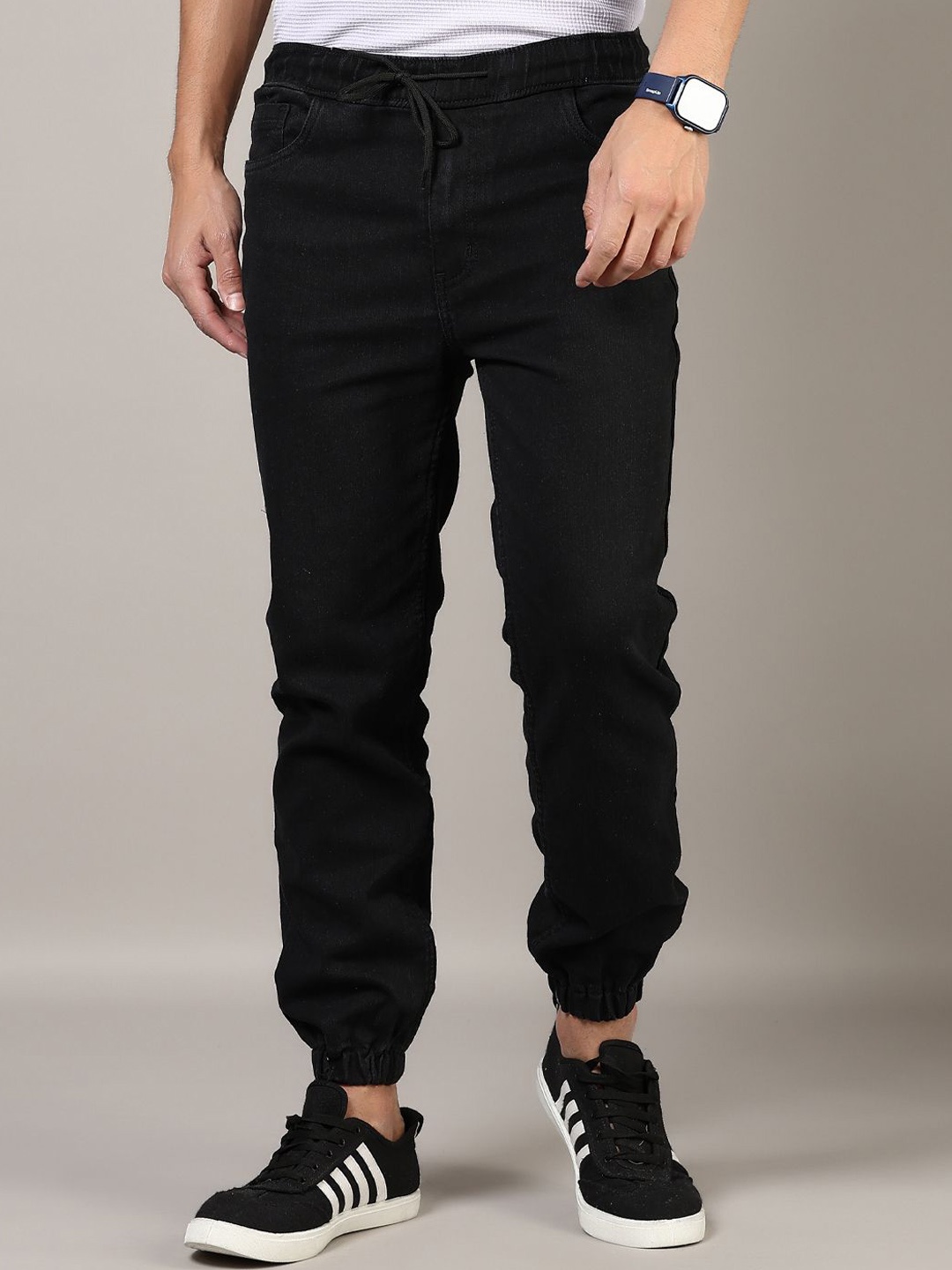 

V-Mart Men Light Fade Jeans, Blue