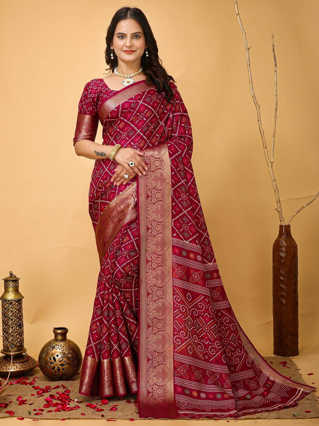 

HERE&NOW Bandhani Zari Silk Cotton Kanjeevaram Saree, Maroon