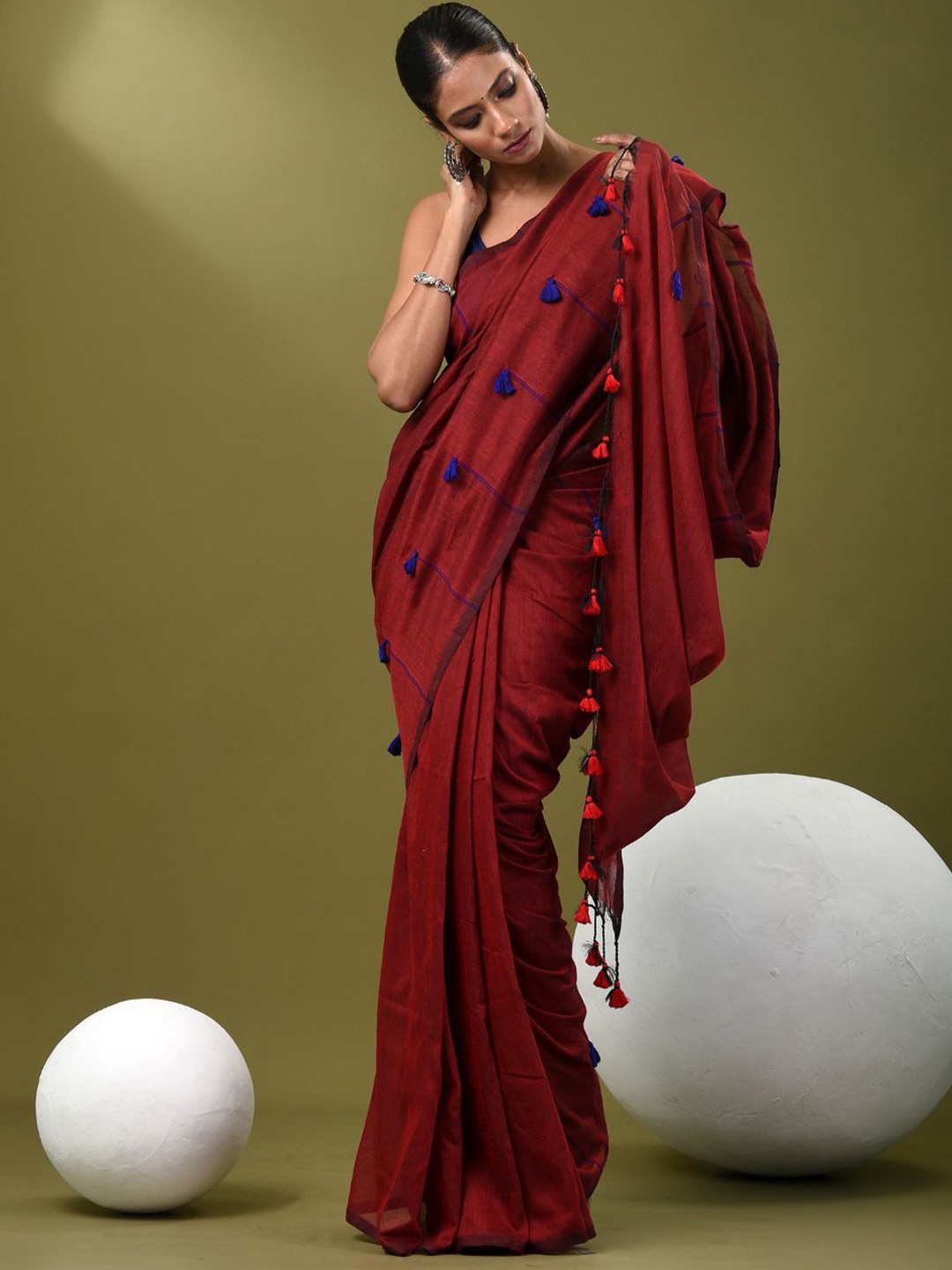 

Charukriti Pure Cotton Saree, Red