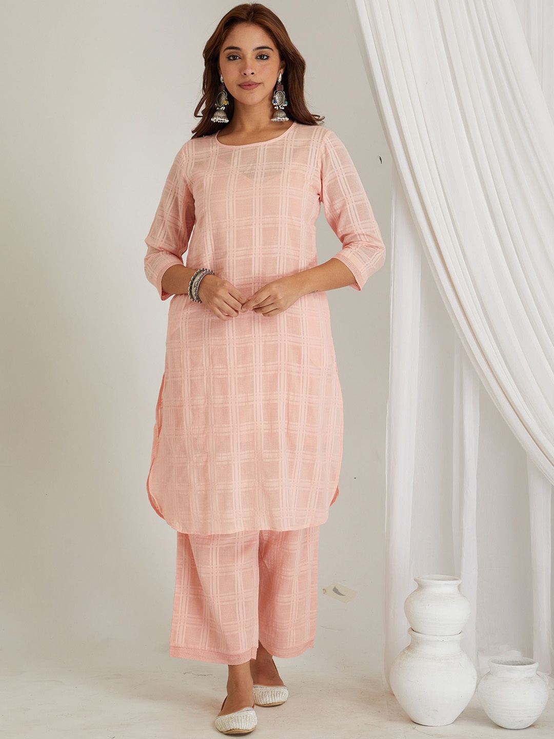 

CYAN Women Regular Pure Cotton Kurta with Palazzos, Pink