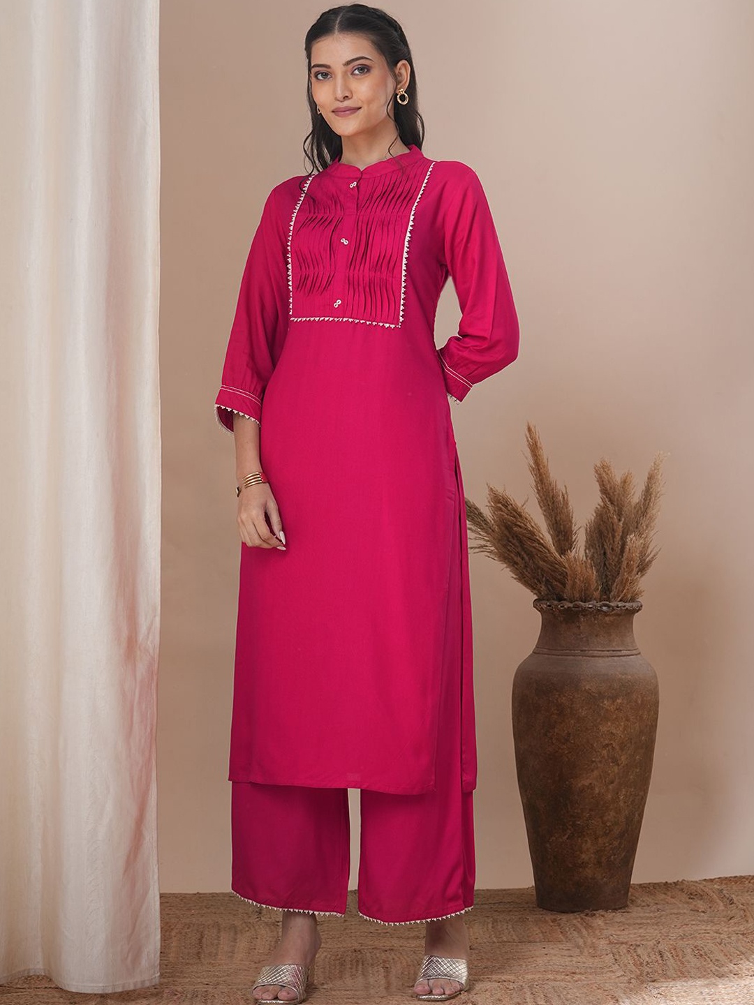 

FASHOR Printed Mandarin Collar Straight Fit Kurta With Trousers Co-Ords Set, Pink