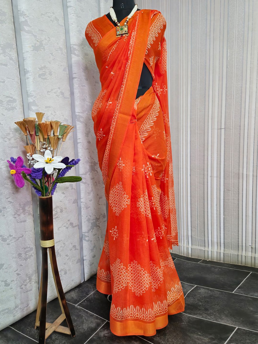 

Anouk Rustic Ethnic Motifs Zari Muga Saree, Orange