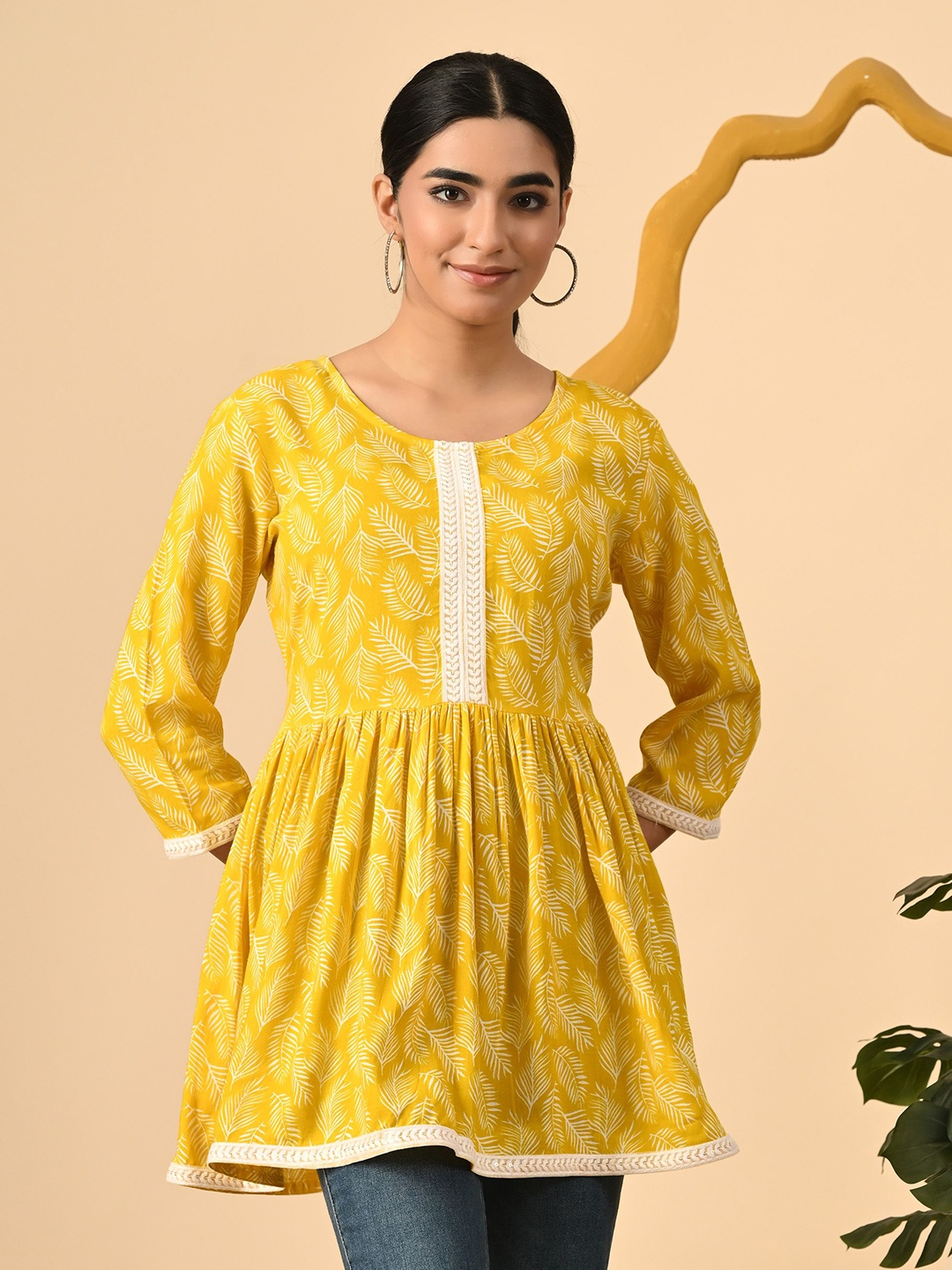 

GLOWWORLD Printed Tunic, Yellow