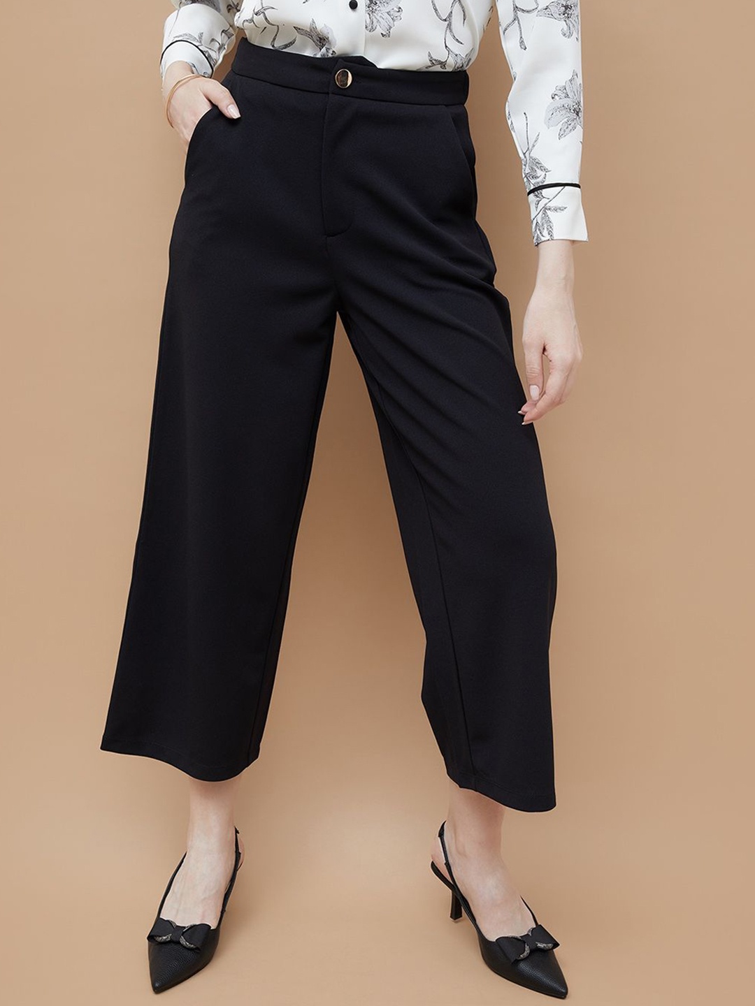 

CODE by Lifestyle Women Trousers, Black