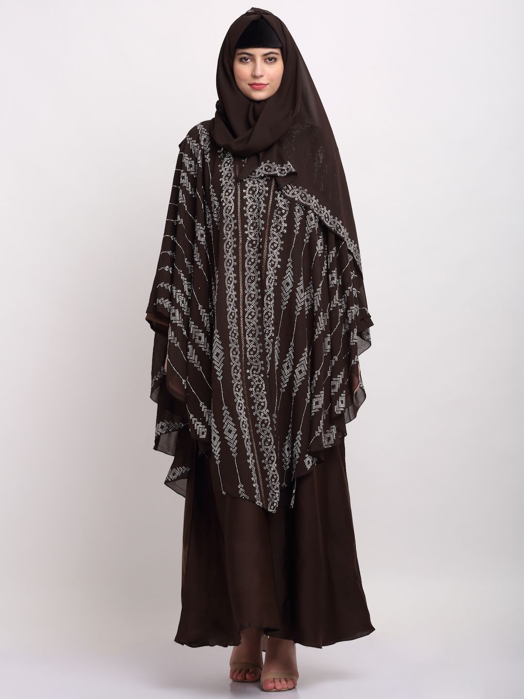 

Arrabi Embellished Detail Round Neck Indian Ethnic Burqa With Scarf, Brown