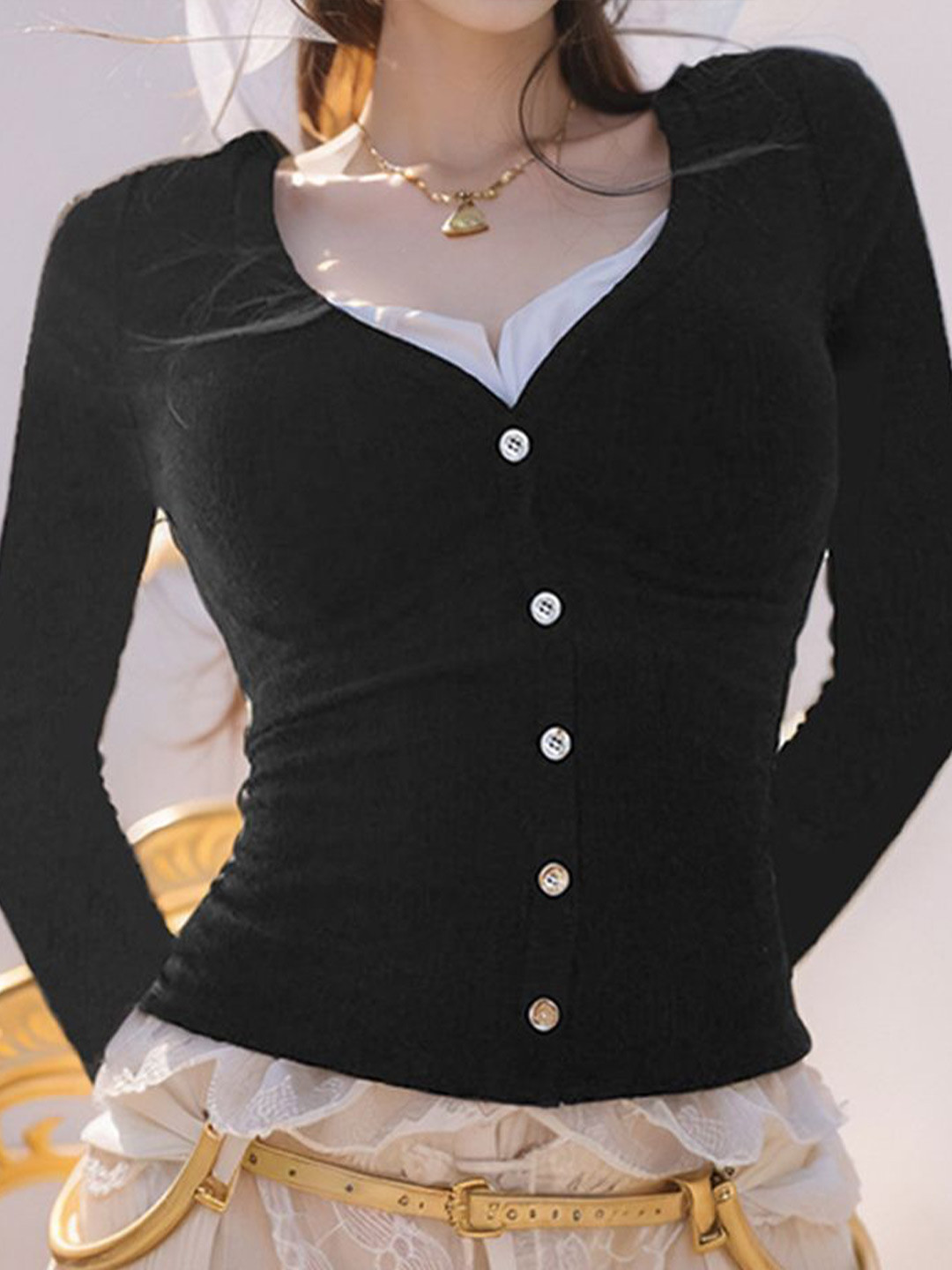 

LULU & SKY Top, Black