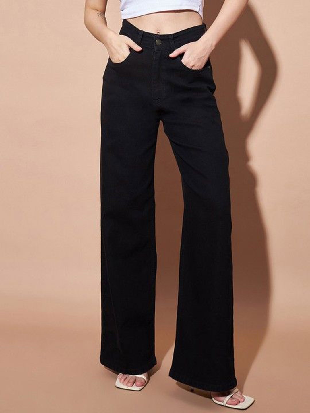 

M MODDY Women Jean Straight Fit High-Rise Low Distress Jeans, Black