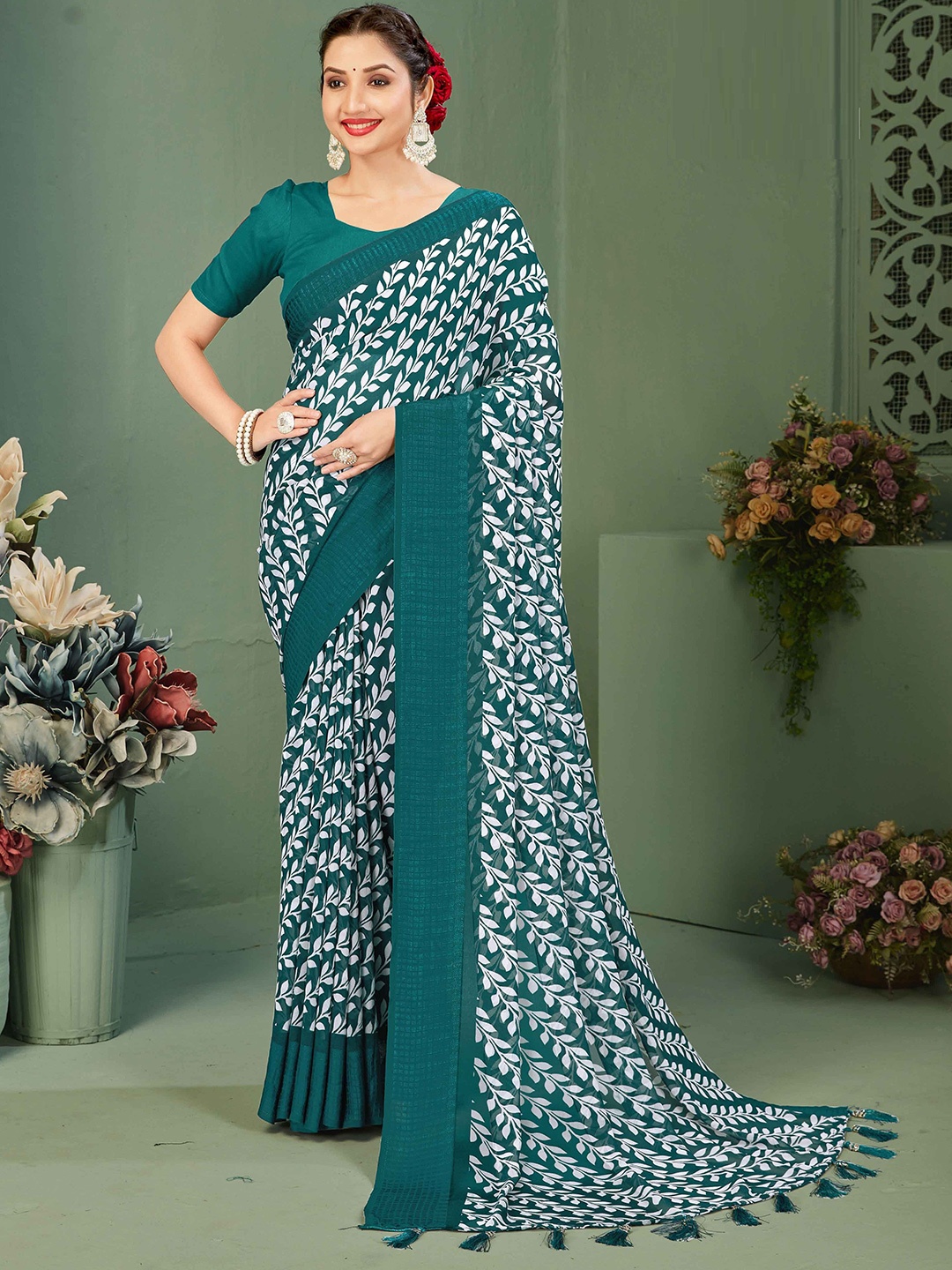 

MAHALASA Ethnic Motifs Pure Georgette Saree, Sea green