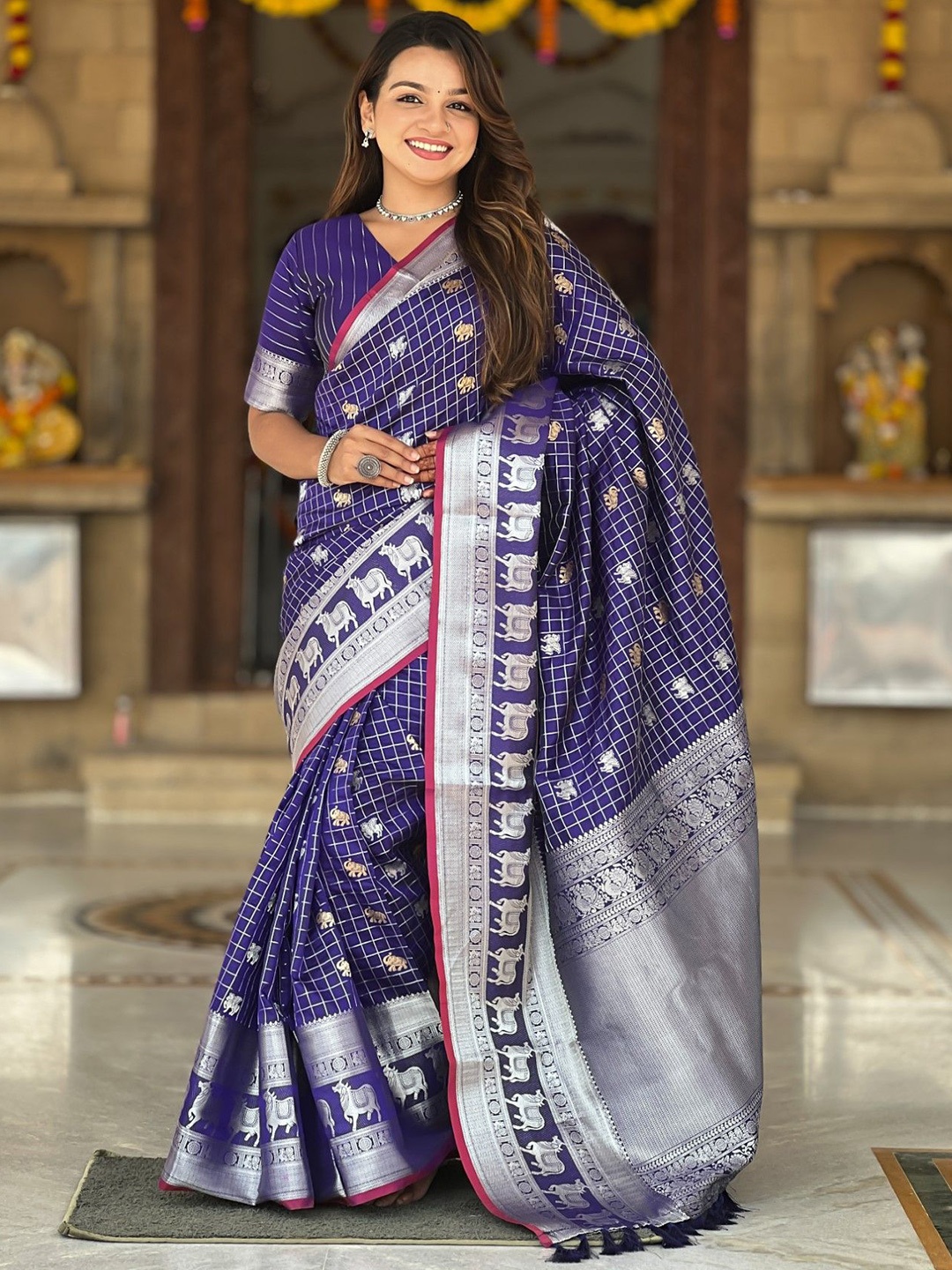 

Panzora Woven Design Zari Silk Blend Saree, Violet