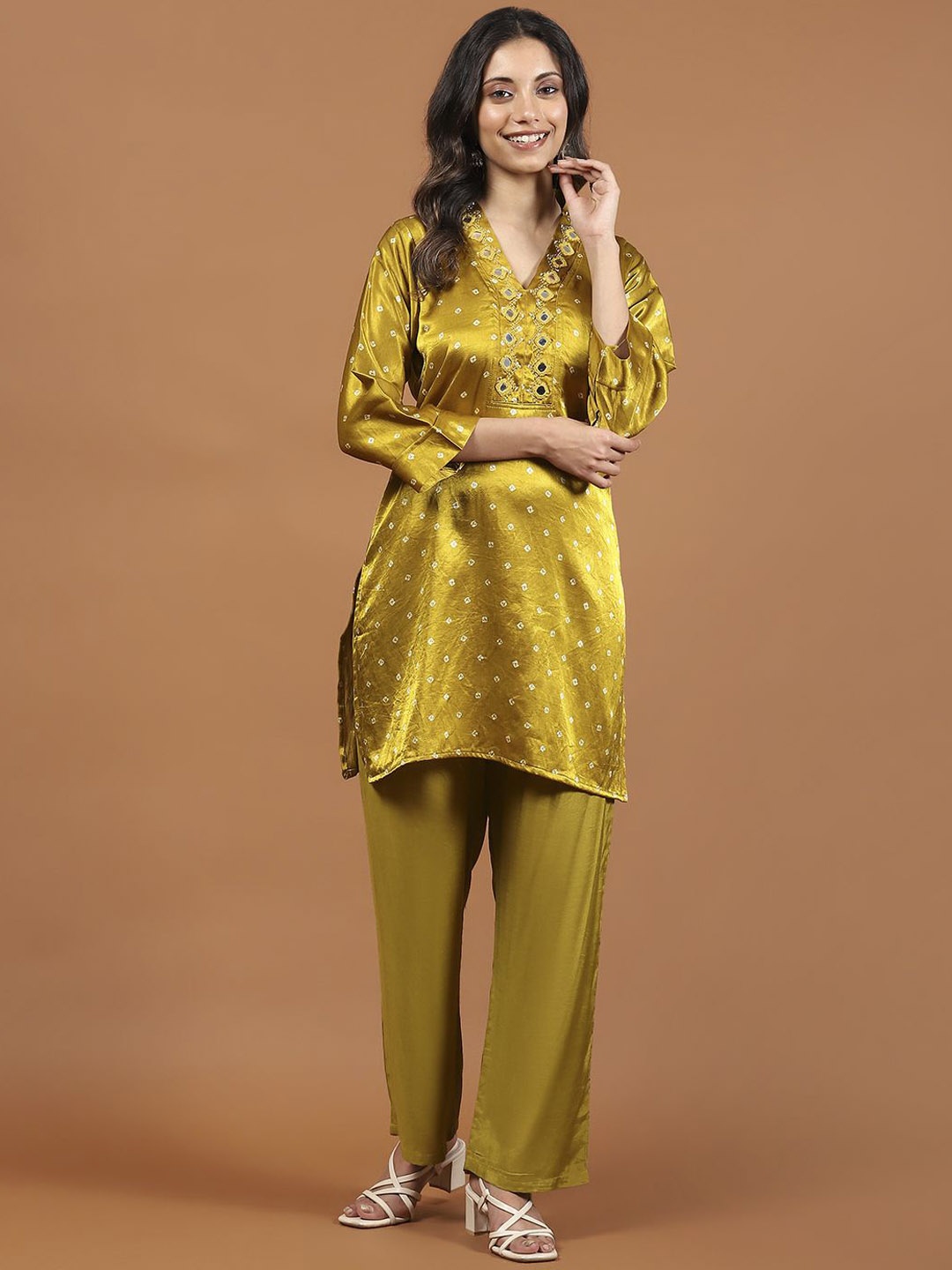 

Meena Bazaar Women Printed Regular Mirror Work Kurta with Trousers, Green