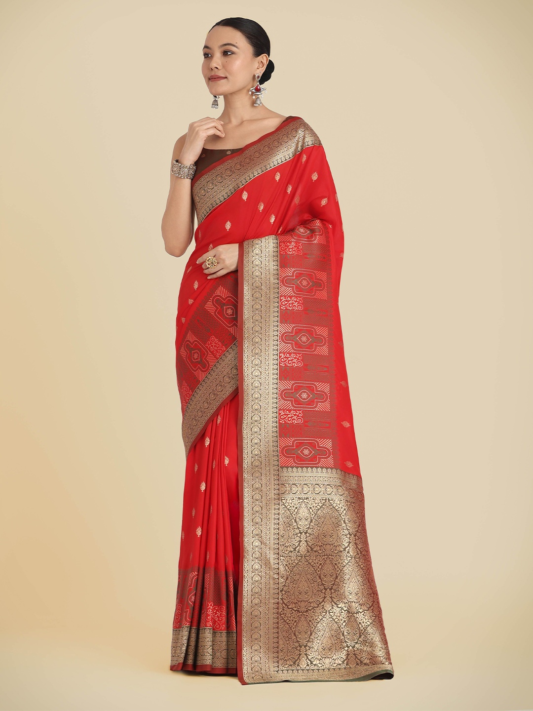 

MONJOLIKA FASHION Woven Design Silk Blend Handloom Banarasi Saree, Red