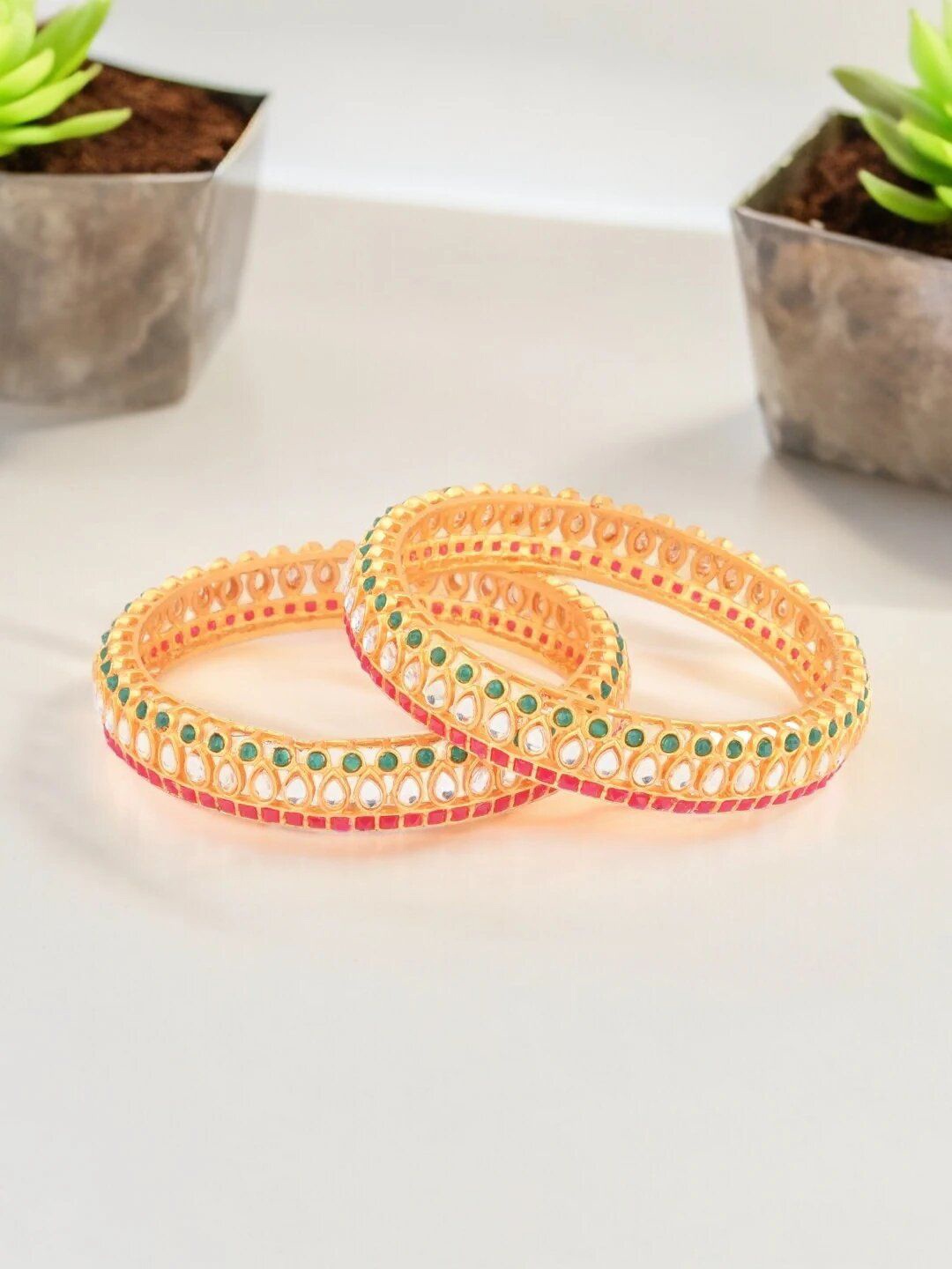 

FEMMIBELLA Set Of 2 22KT Gold-Plated Kundan-Studded Bangles