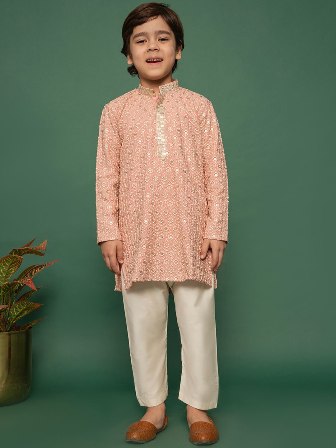 

VASTRAMAY Boys Embroidered Regular Thread Work Kurta with Pyjamas, Peach