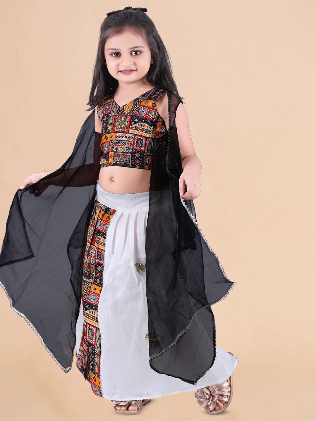 

Sainur creation Girls Printed Block Print Ready to Wear Lehenga & Blouse With Dupatta, White