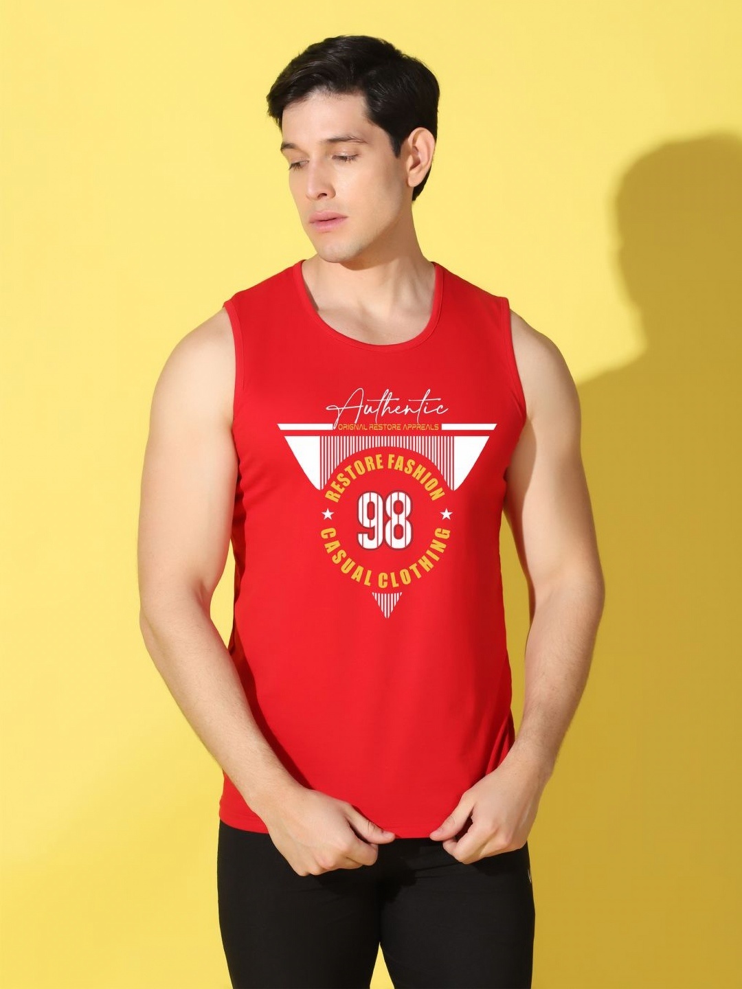 

WOOSTRO Men Typography Printed Applique Slim Fit T-shirt, Red