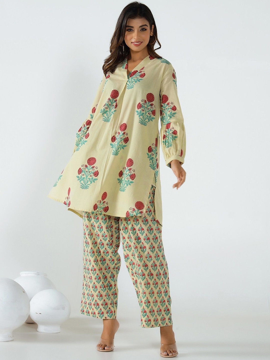 

GORGONE Ikat Printed V-Neck Top With Trousers Co-Ords, Cream
