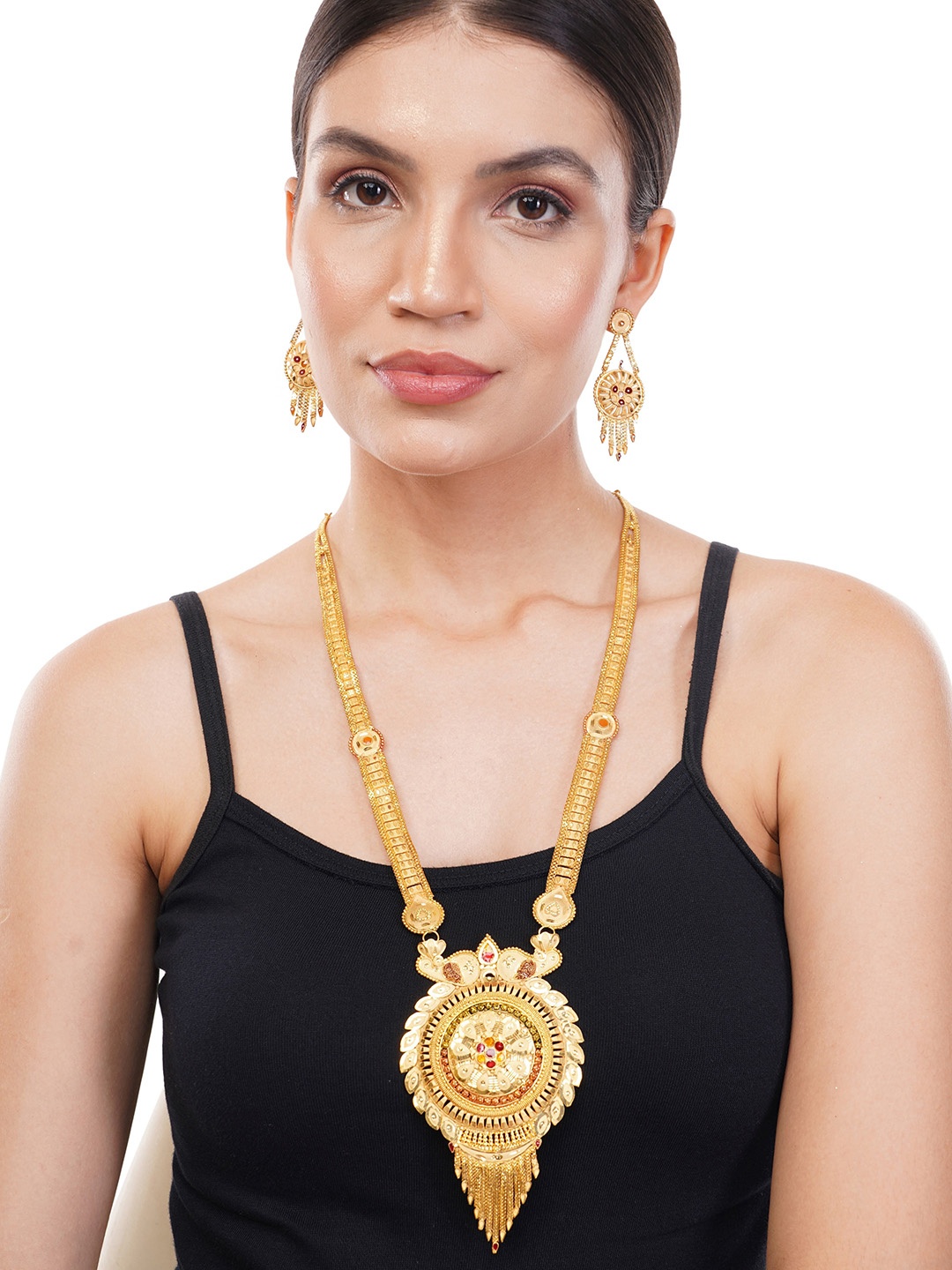 

Z HOME Gold Plated Textured Jewellery Set