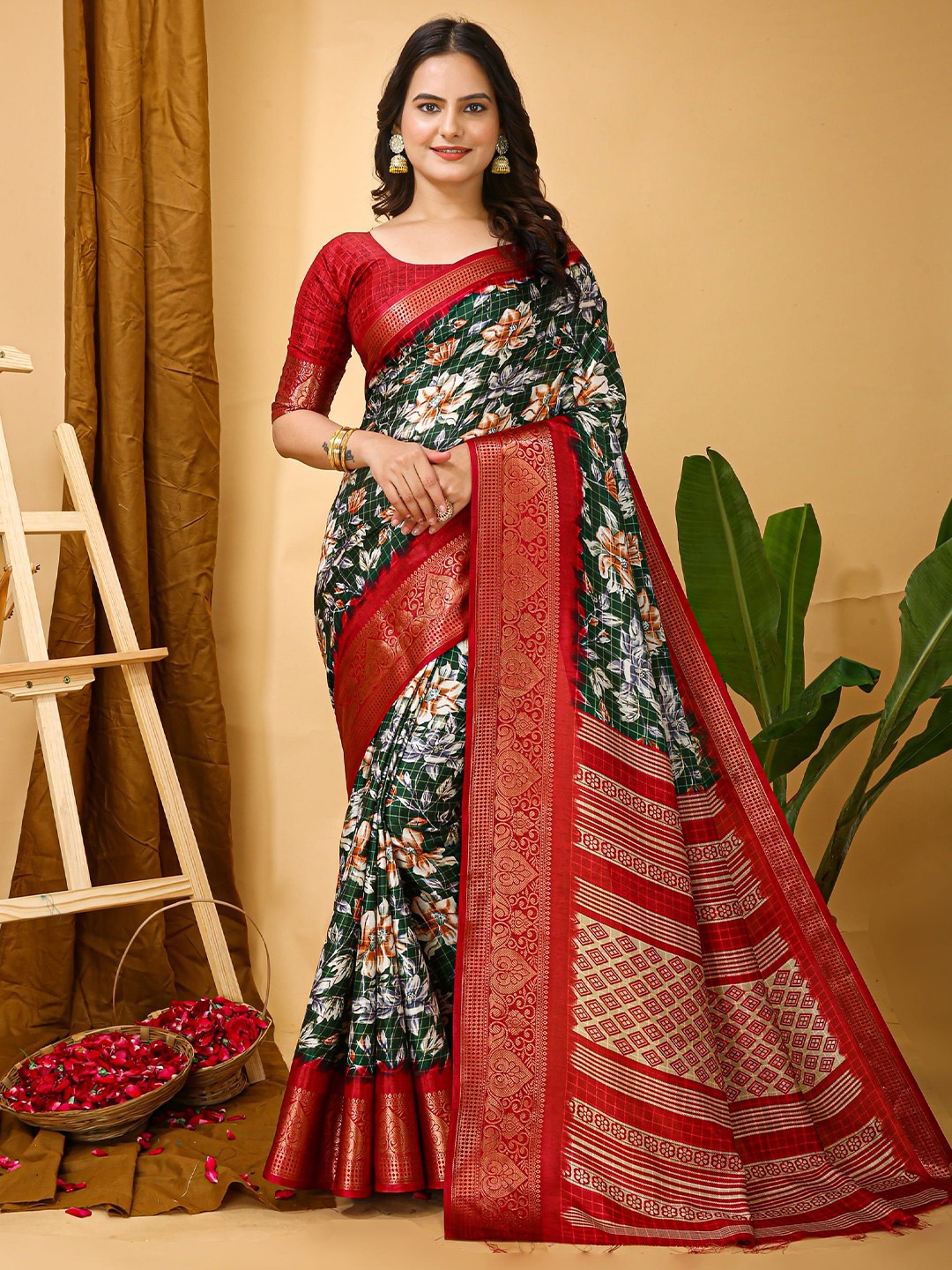 

HERE&NOW Floral Zari Silk Cotton Banarasi Saree, Green