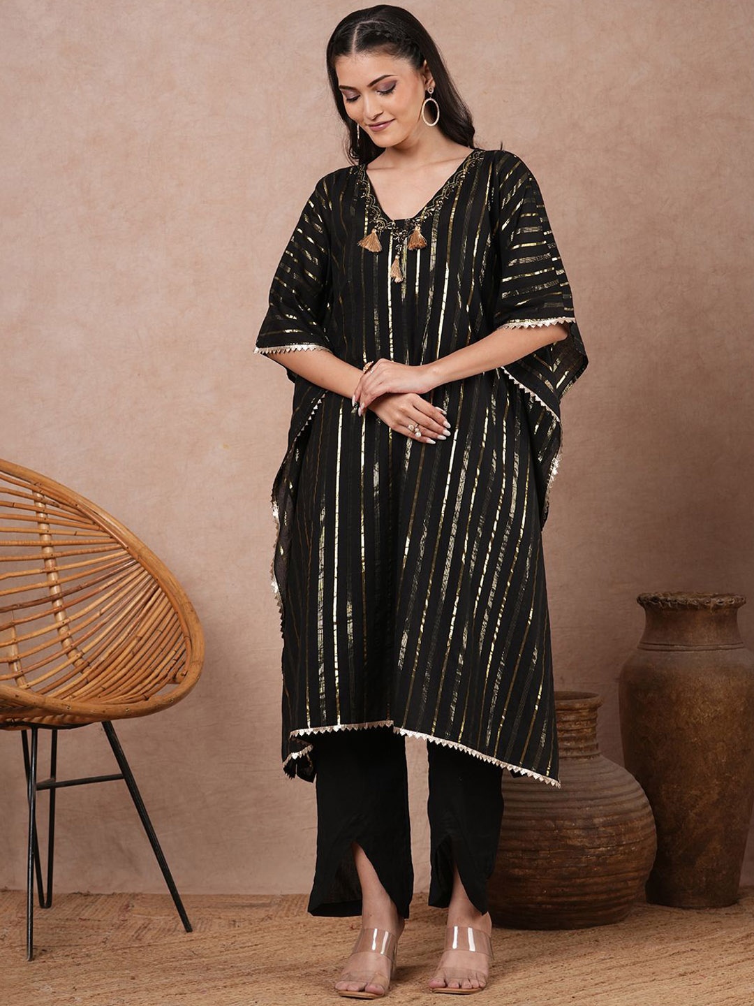 

FASHOR Women Striped Regular Sequinned Pure Cotton Kurta with Trousers, Black