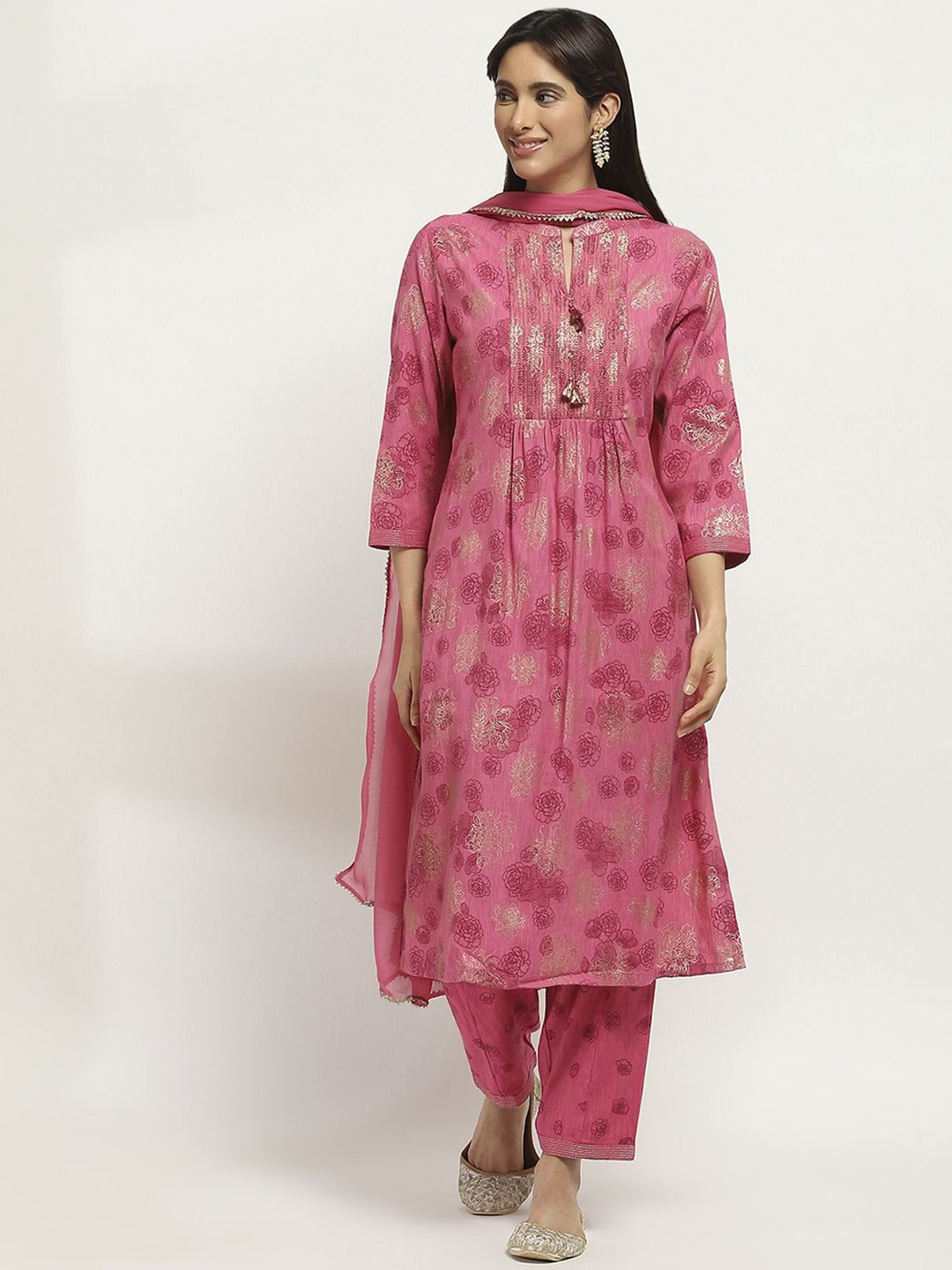 

Rangriti Women Floral Printed Regular Kurta with Salwar & With Dupatta, Pink