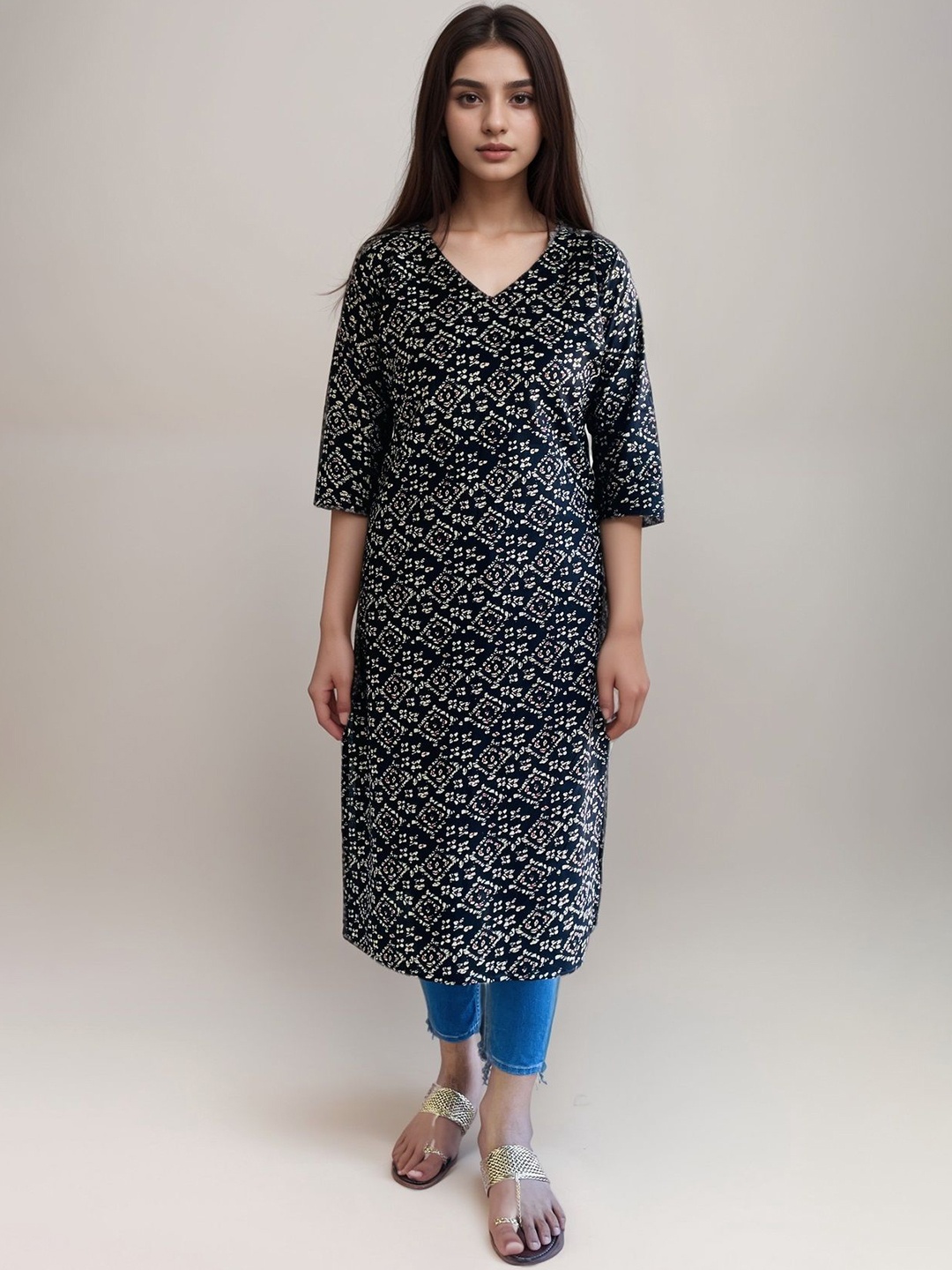 

Elaasa Women Printed Mirror Work Kurta, Blue