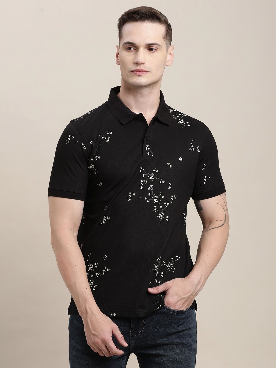 

Turtle Men Typography Printed Polo Collar Extended Sleeves Pockets Slim Fit T-shirt, Black