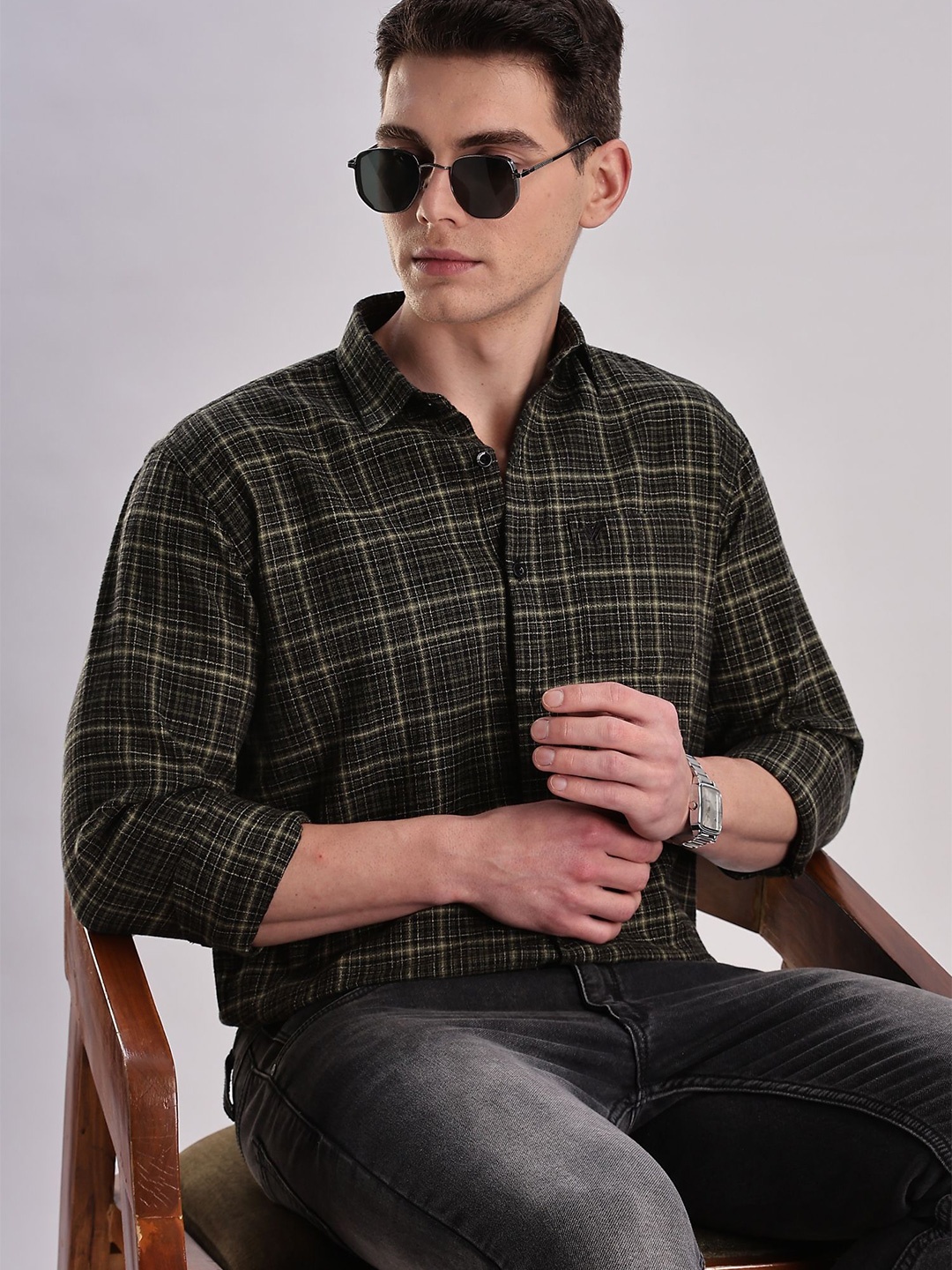 

BS BLUE SQUAD Men Slim Fit Opaque Checked Casual Shirt, Multi