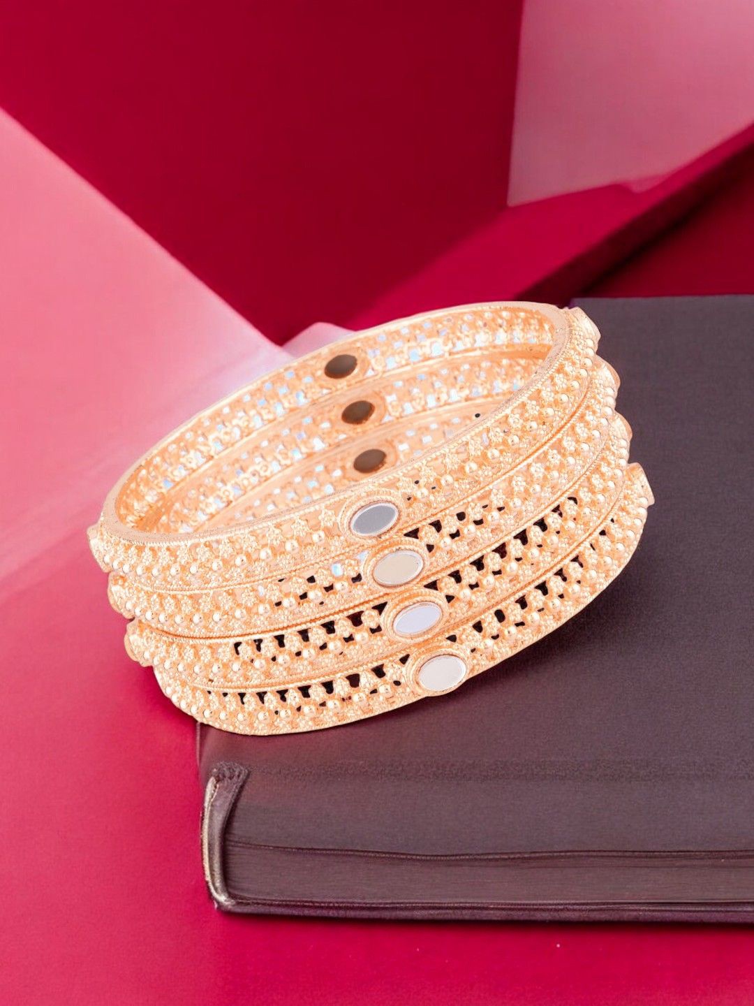 

FEMMIBELLA Set Of 4 Rose Gold-Plated Mirror-Studded Bangles