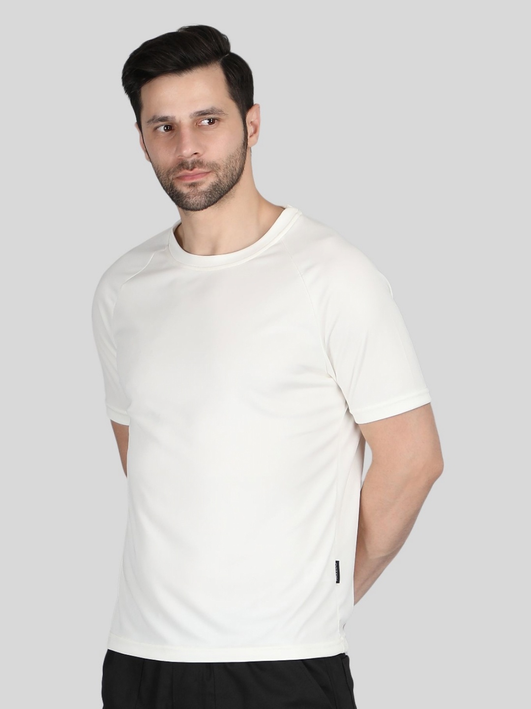 

Raxedo Dry-Fit Workout & Sports Relaxed Fit T-Shirt, Off white