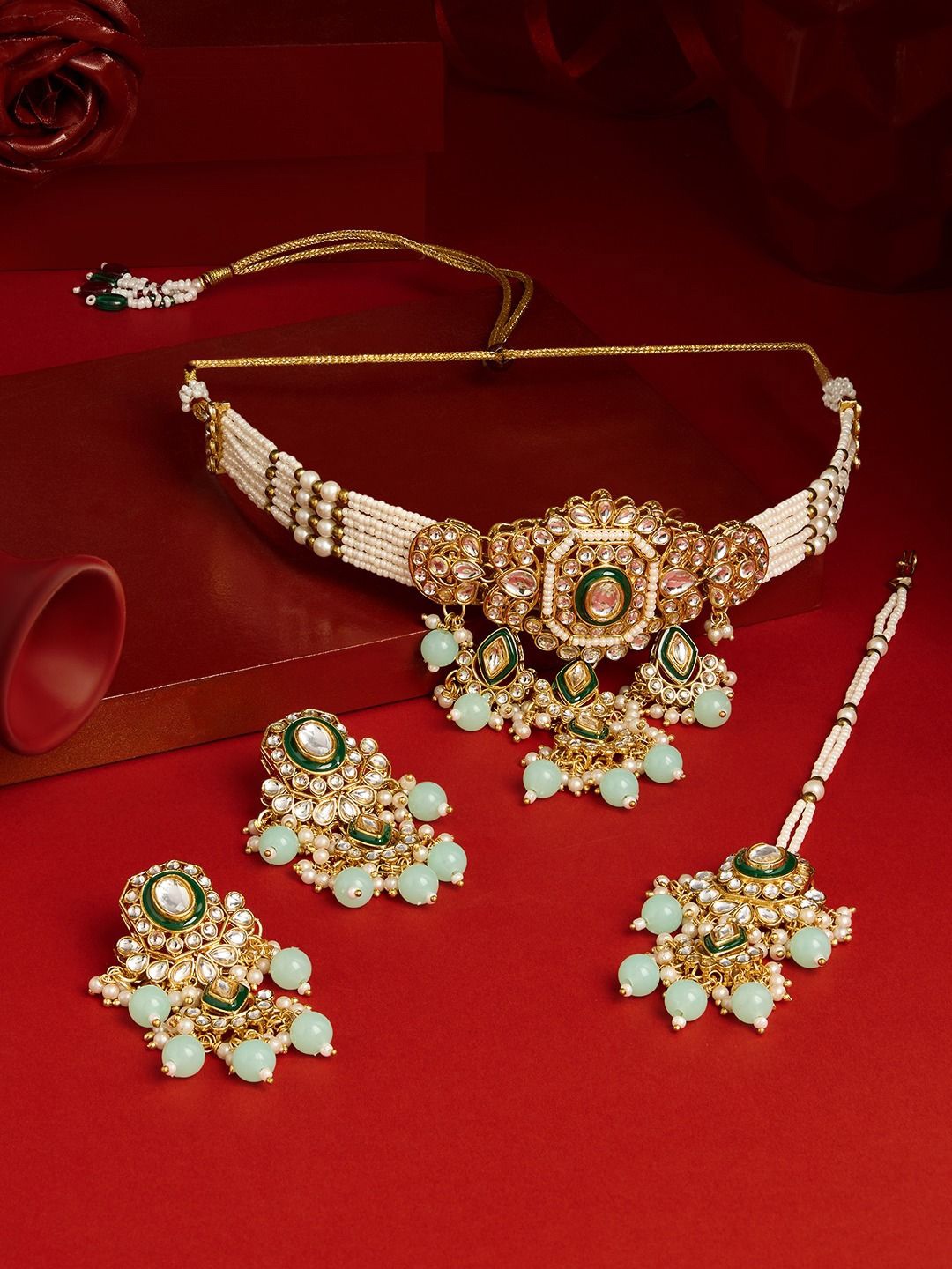 

Zaveri Pearls Gold-Plated Kundan-Studded & Beaded Meenakari Choker Jewellery Set