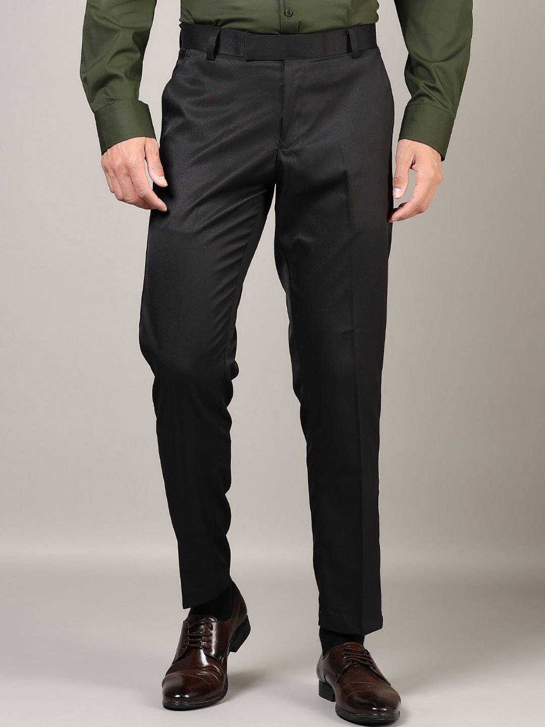 

V-Mart Men Trousers, Black