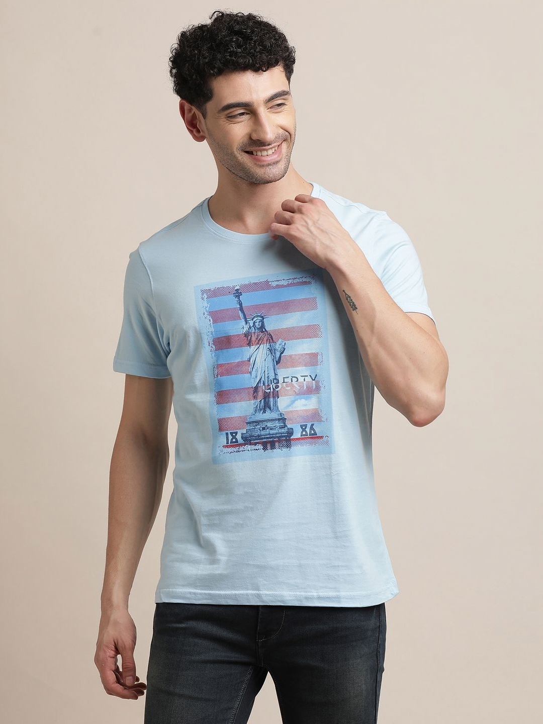 

Turtle Men Printed Extended Sleeves Pure Cotton Applique Slim Fit T-shirt, Blue