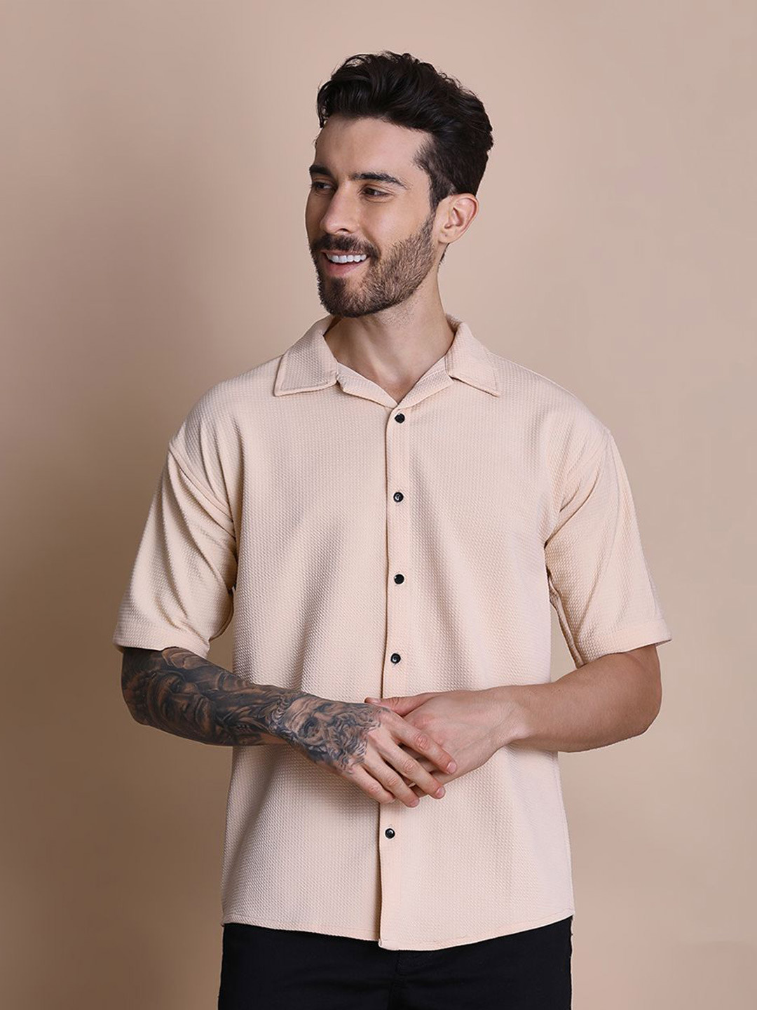 

Fesner Men Comfort Casual Shirt, Beige